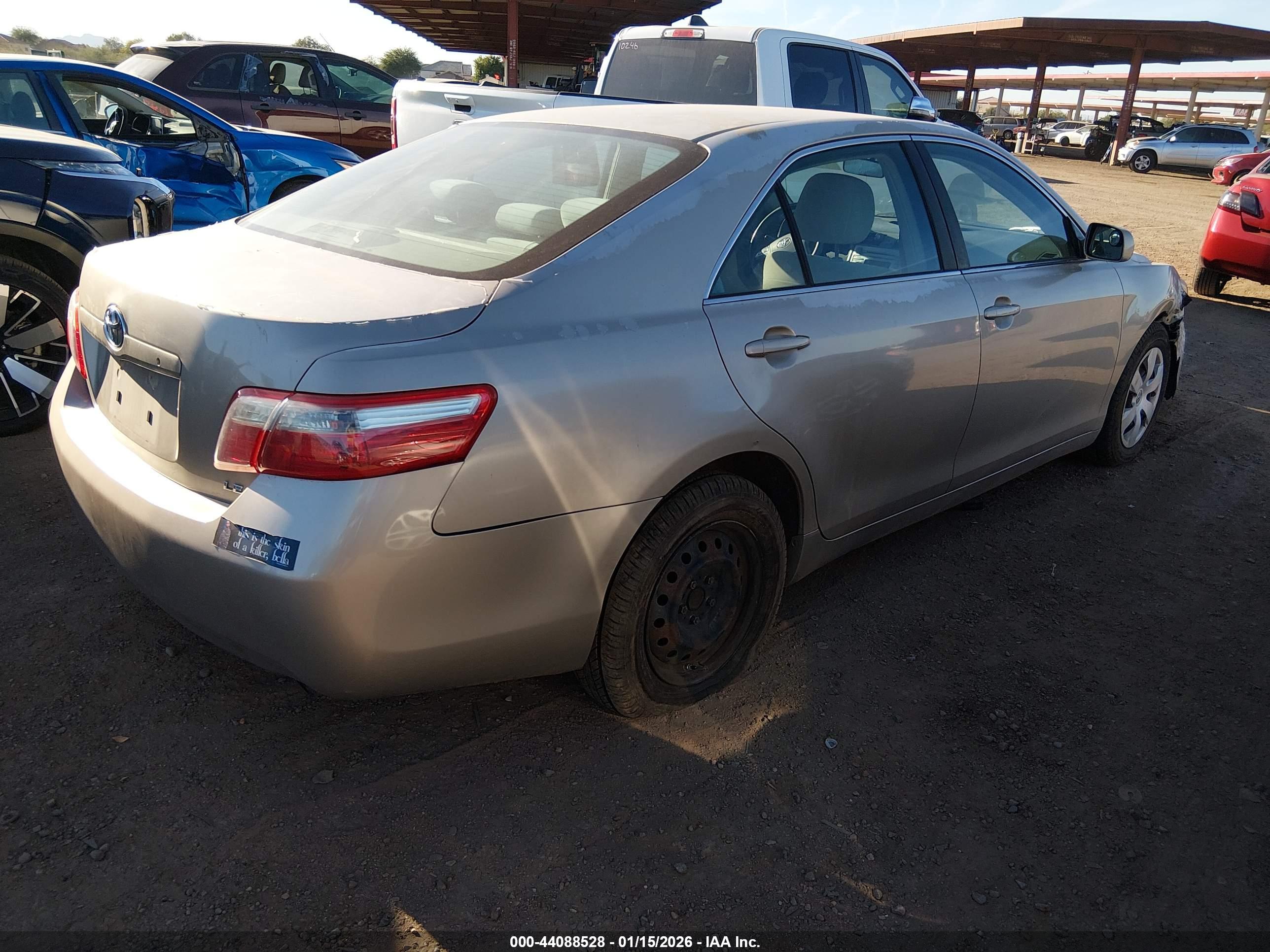 TOYOTA CAMRY image 4