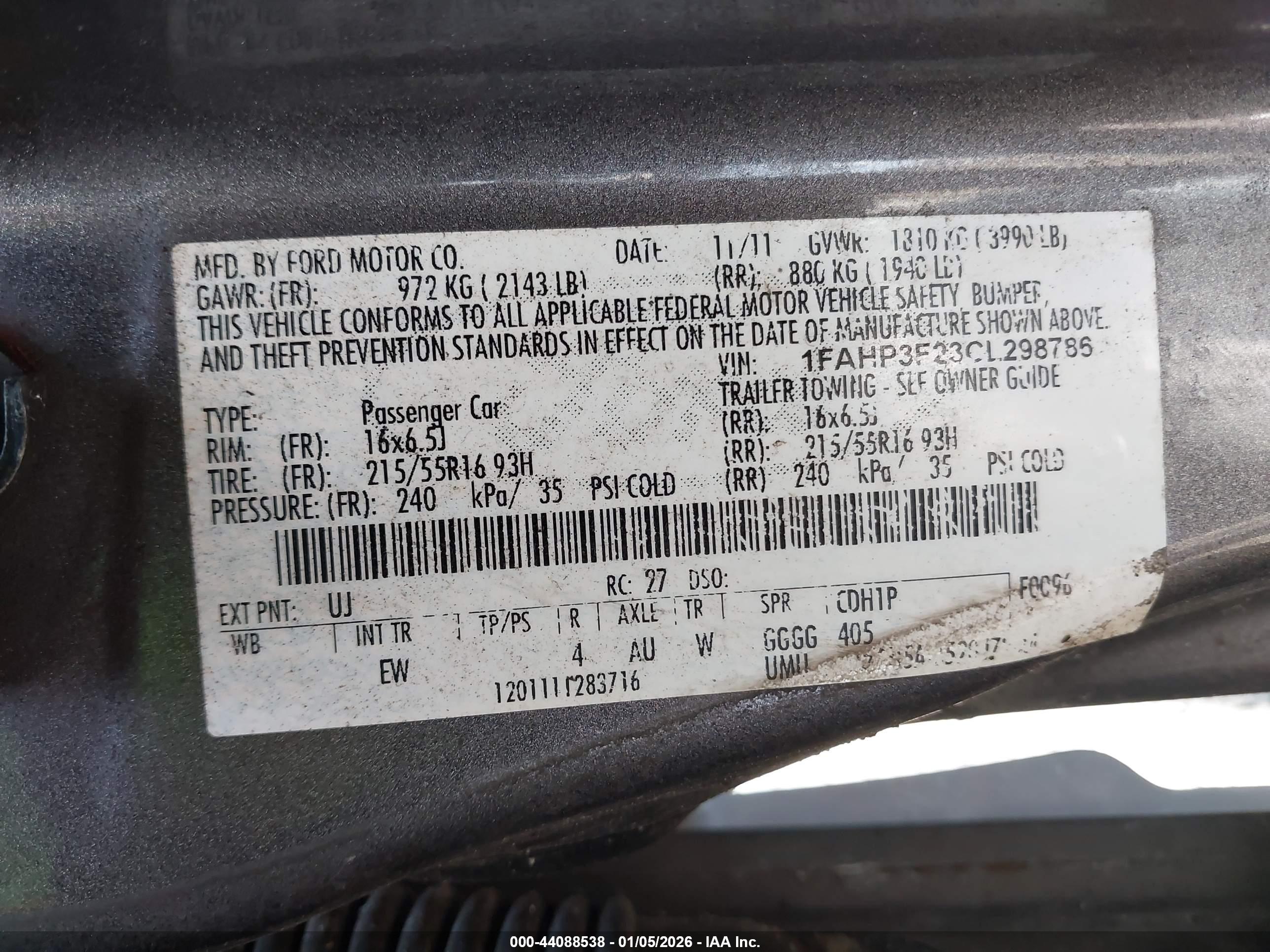 FORD FOCUS image 9