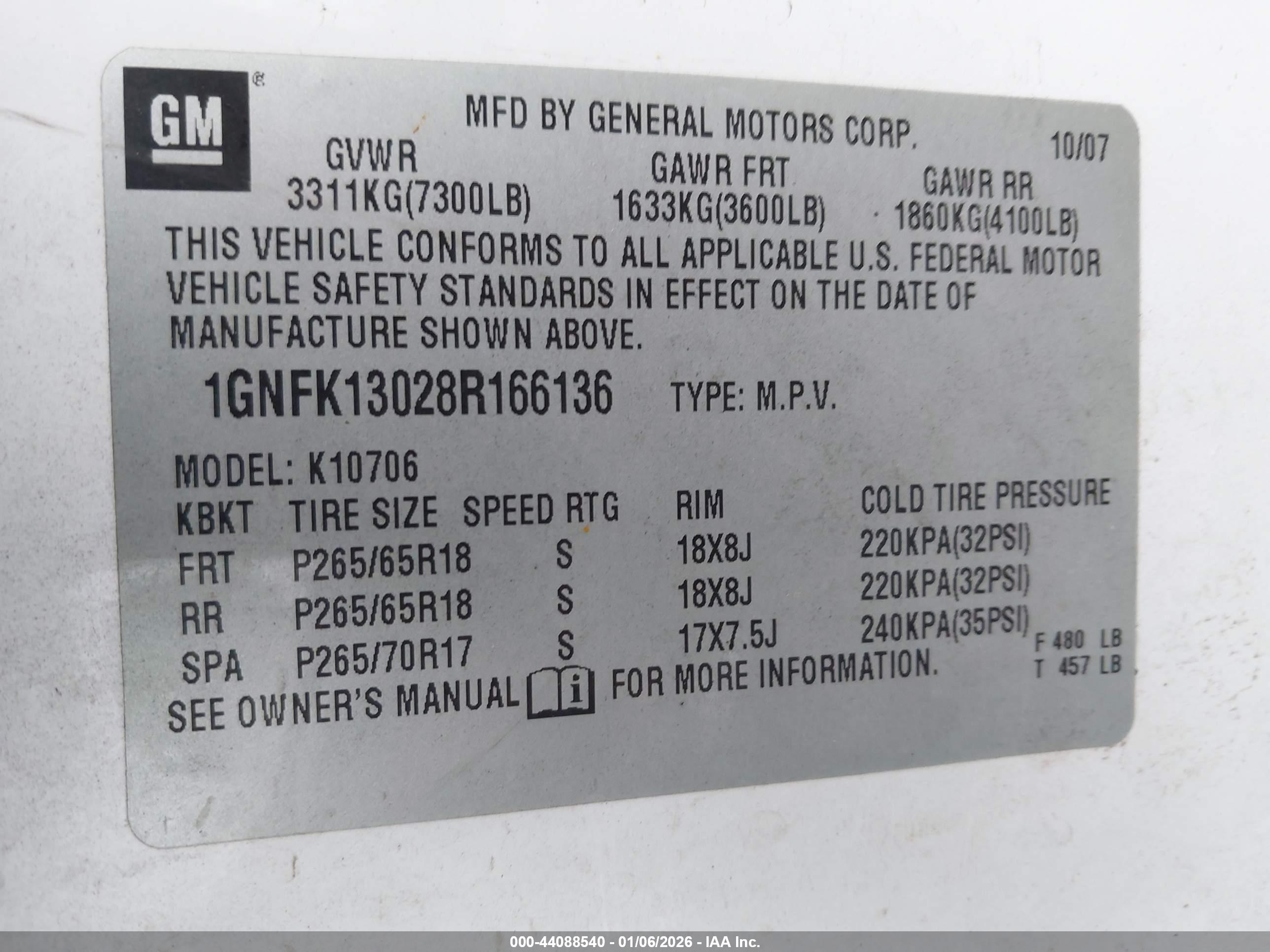 CHEVROLET TAHOE image 9