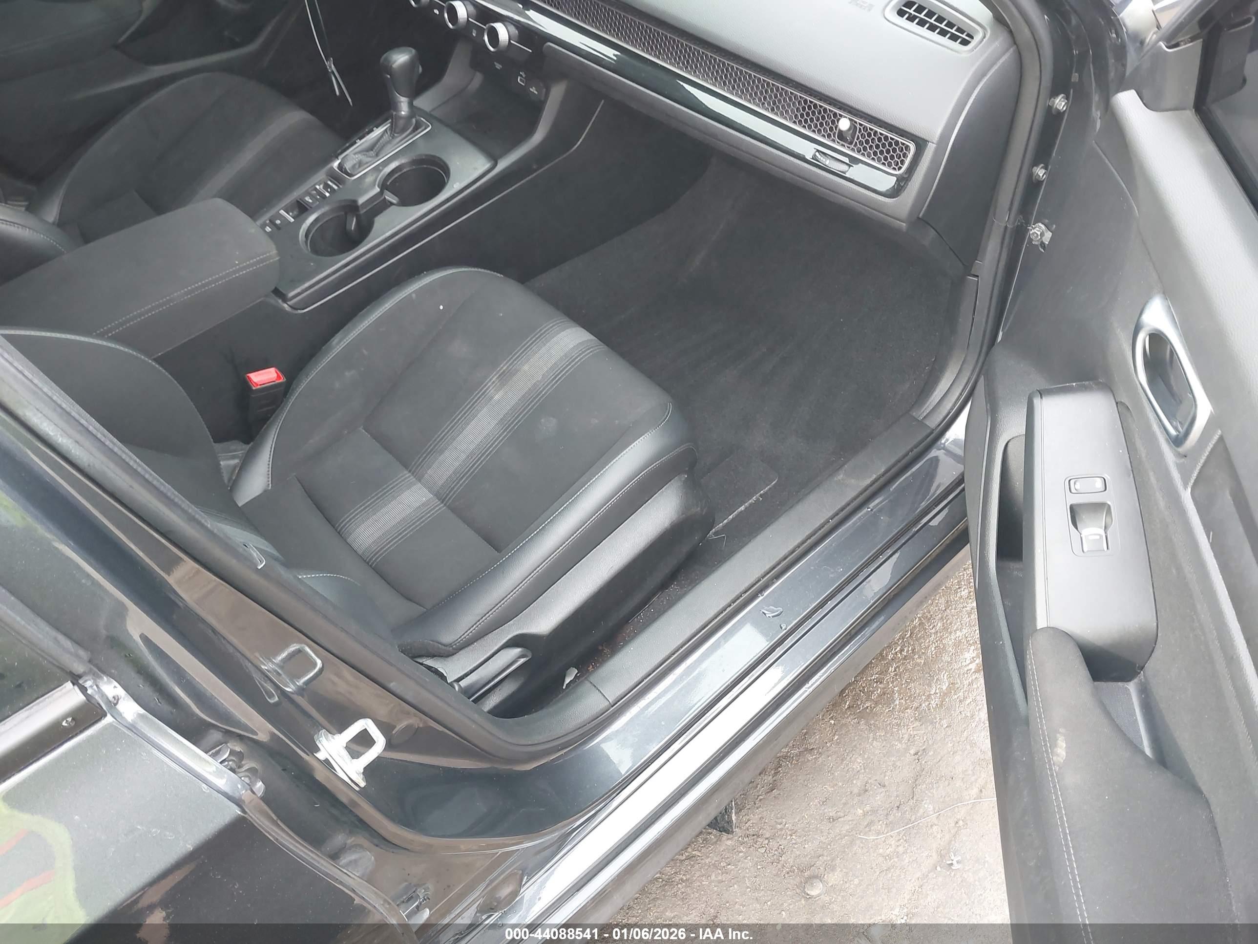 HONDA CIVIC image 5