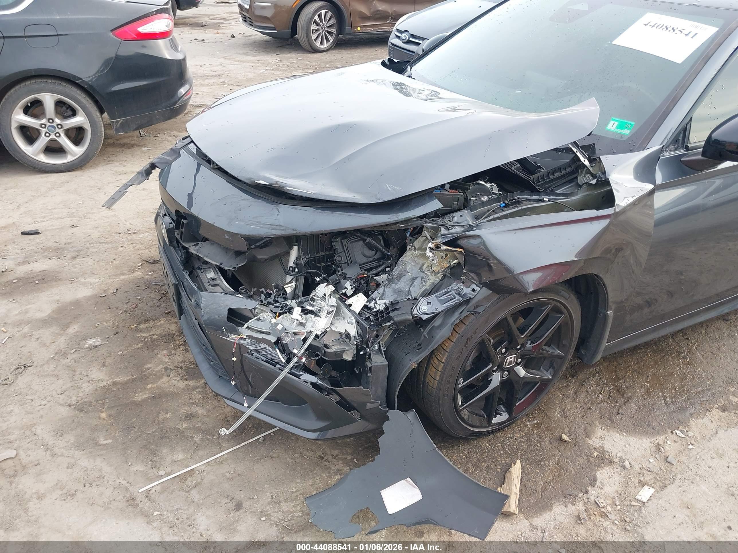 HONDA CIVIC image 6