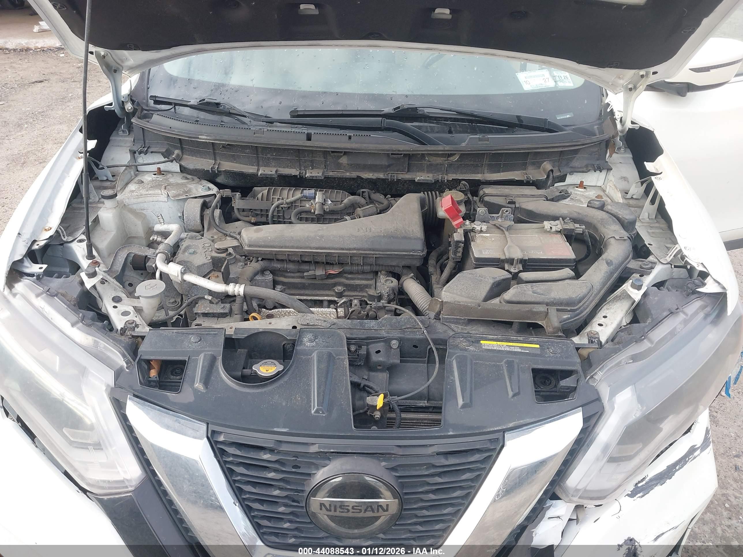 NISSAN ROGUE image 10