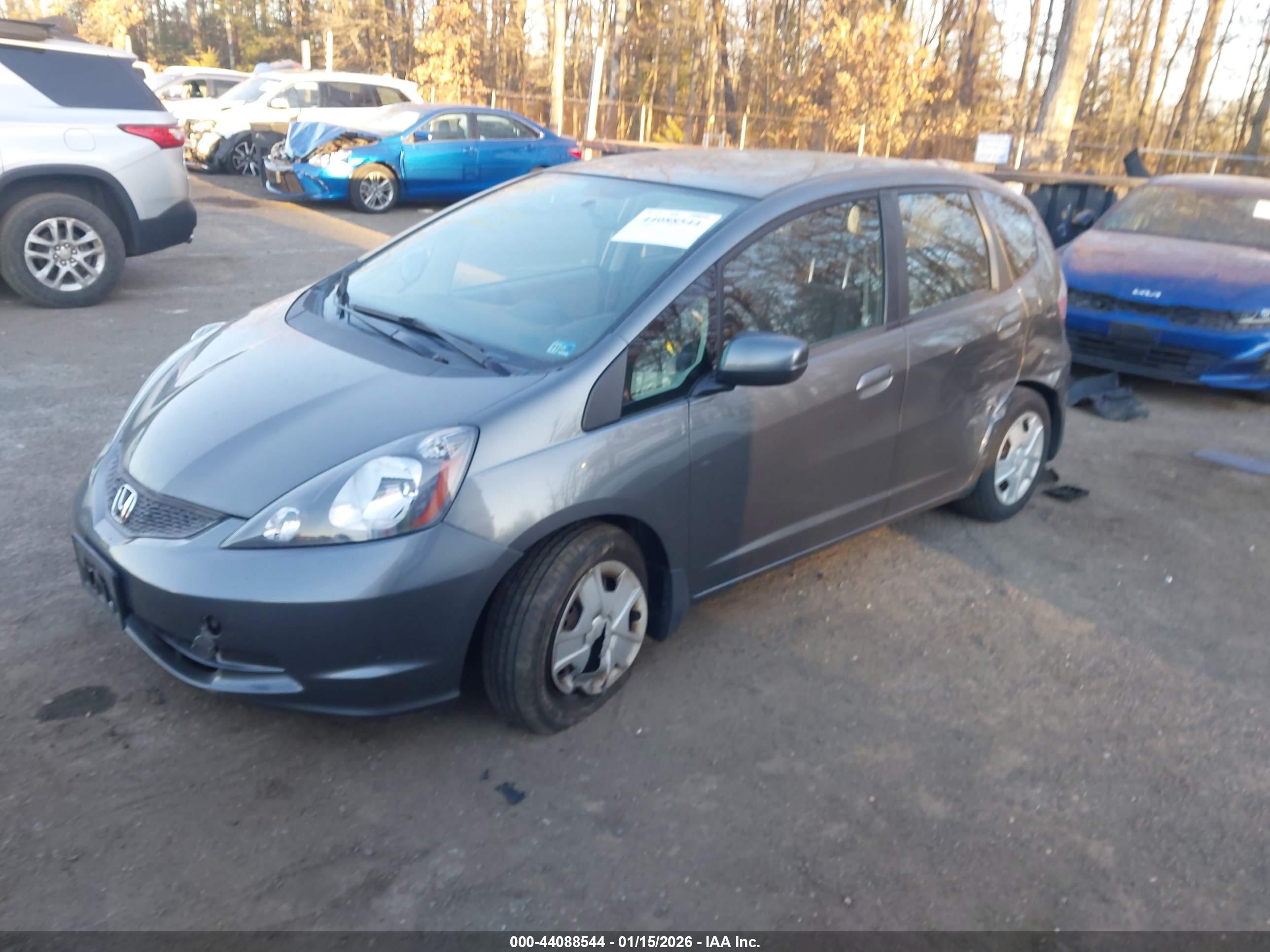 HONDA FIT image 2