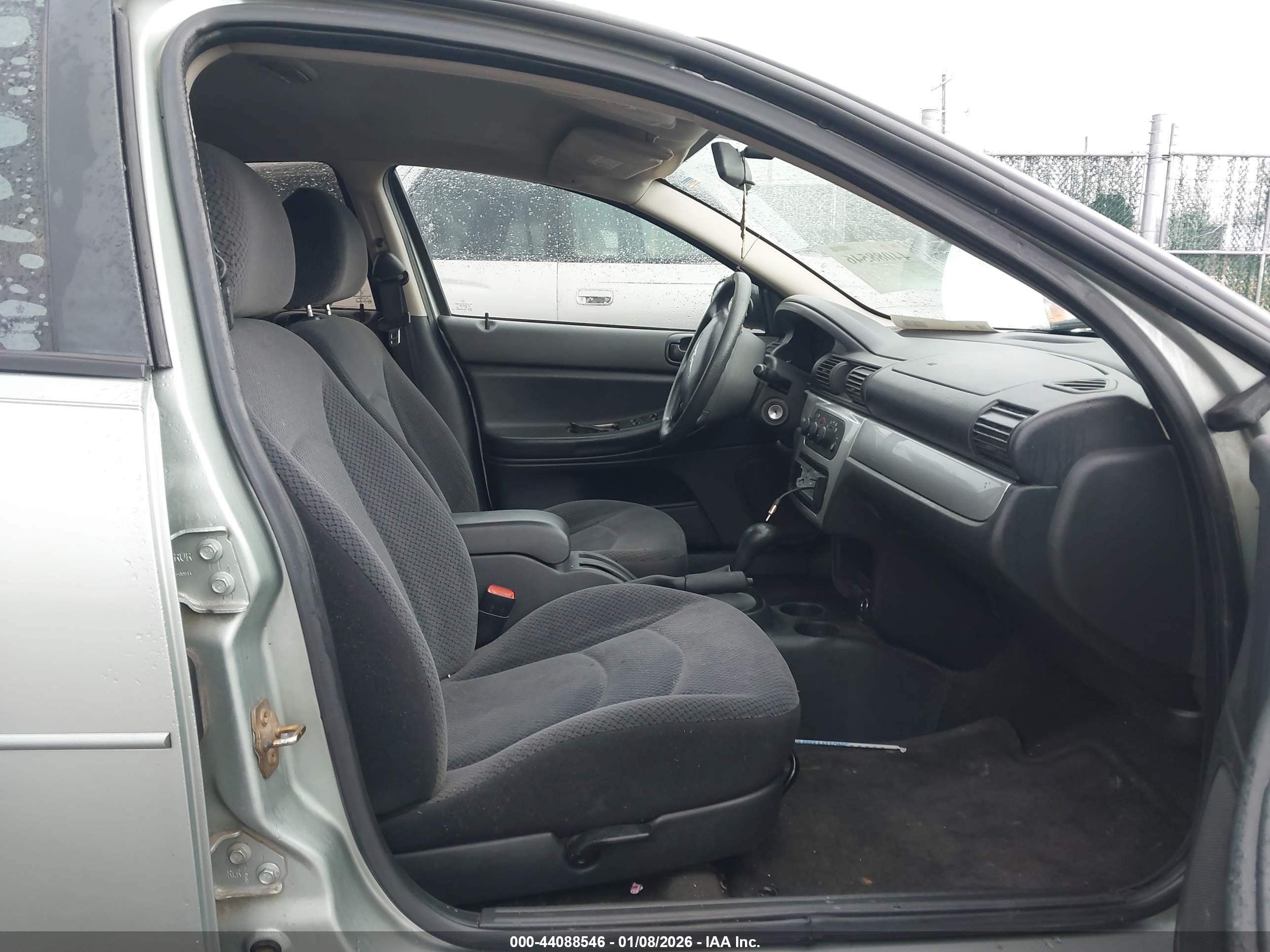 CHRYSLER SEBRING image 5