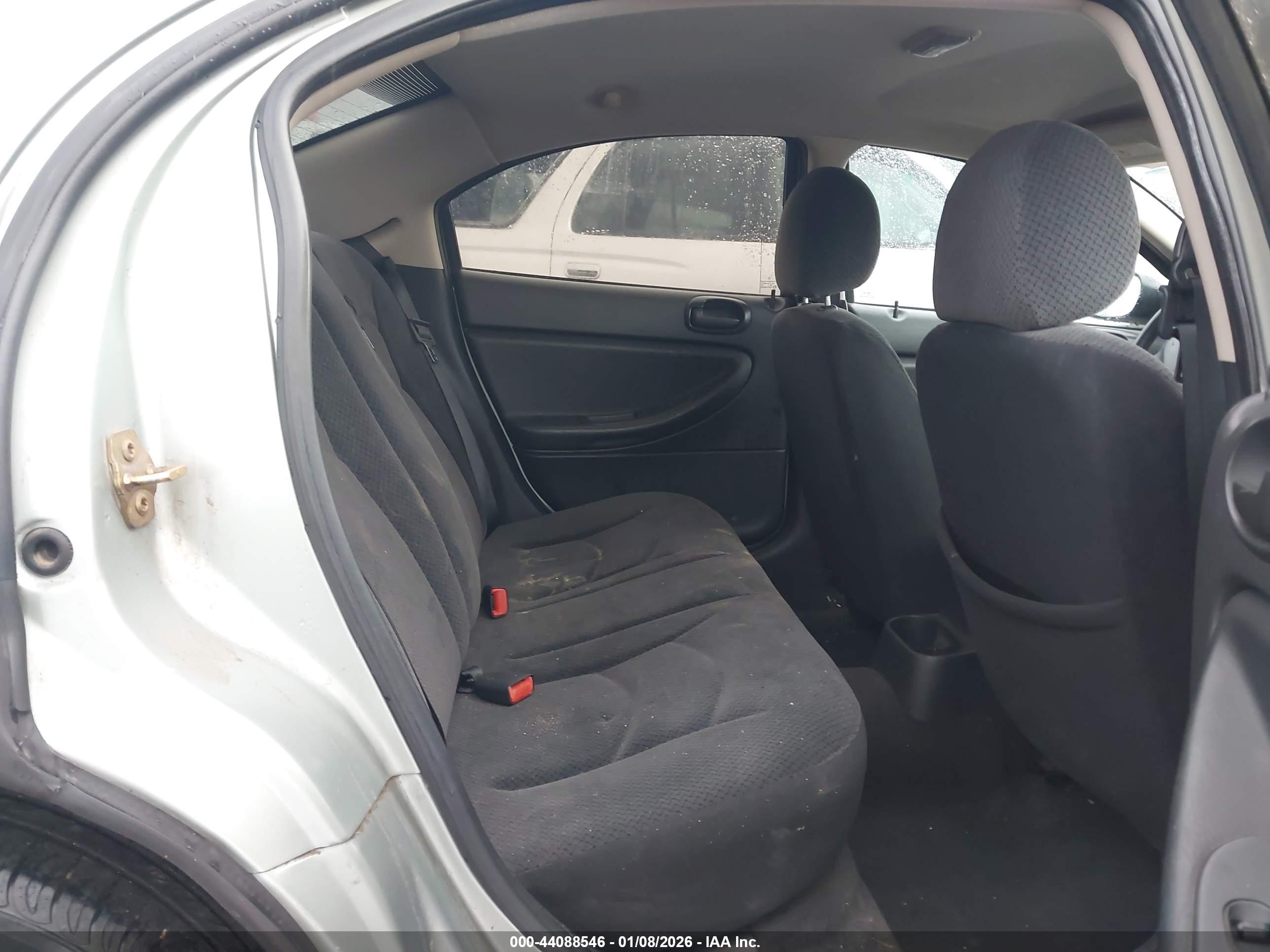 CHRYSLER SEBRING image 8
