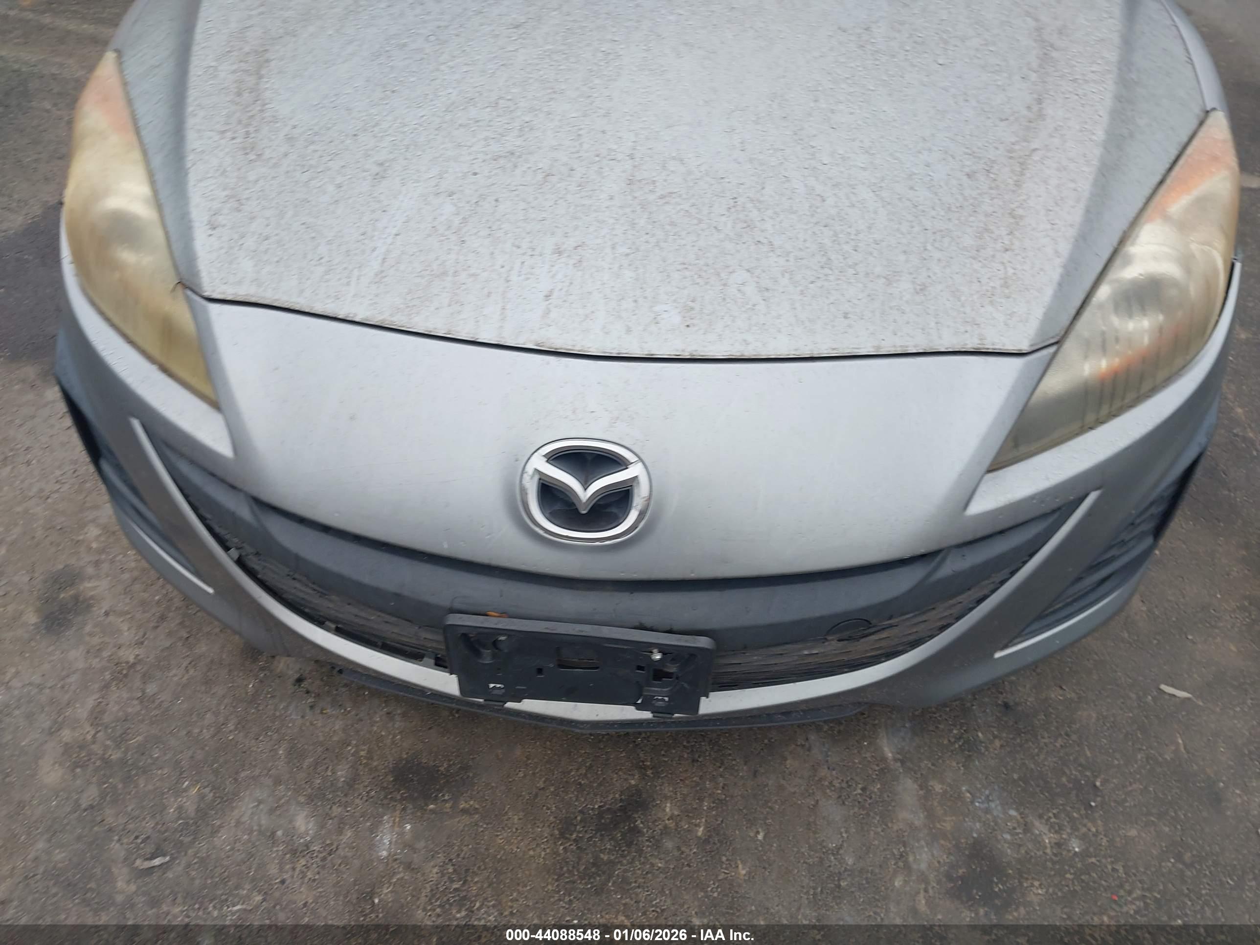 MAZDA MAZDA3 image 6