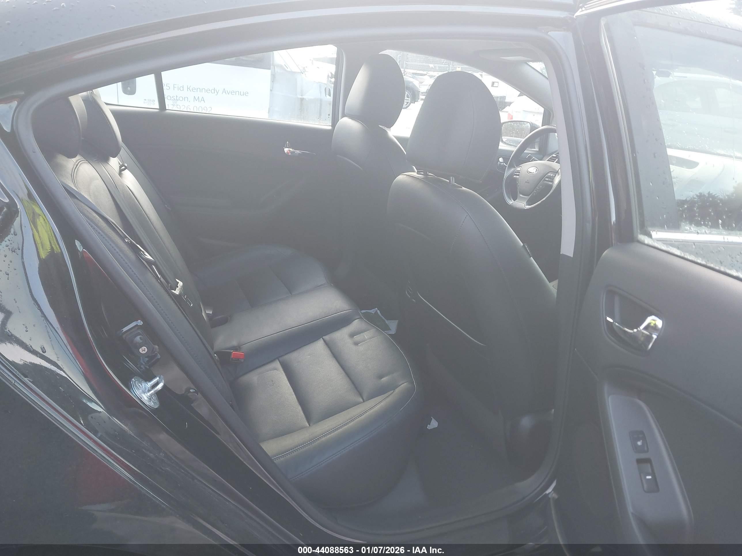 KIA FORTE image 8