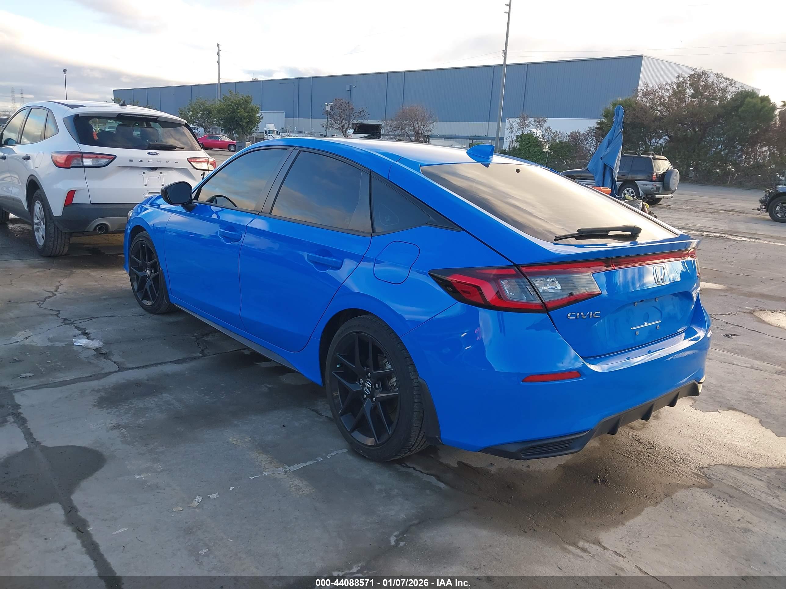 HONDA CIVIC image 3