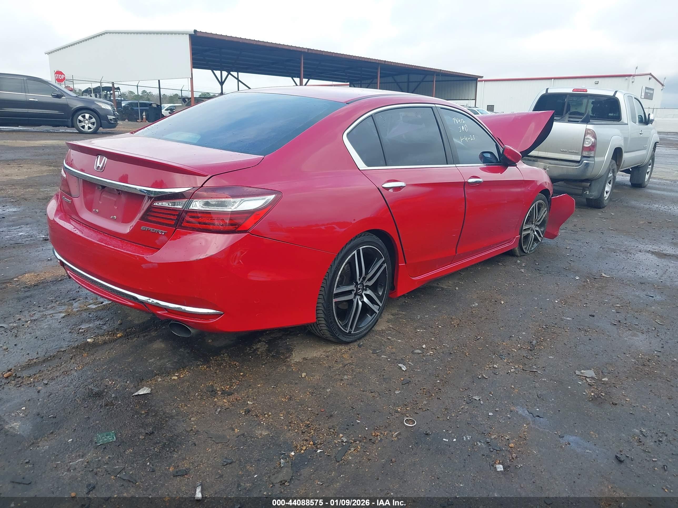 HONDA ACCORD image 4
