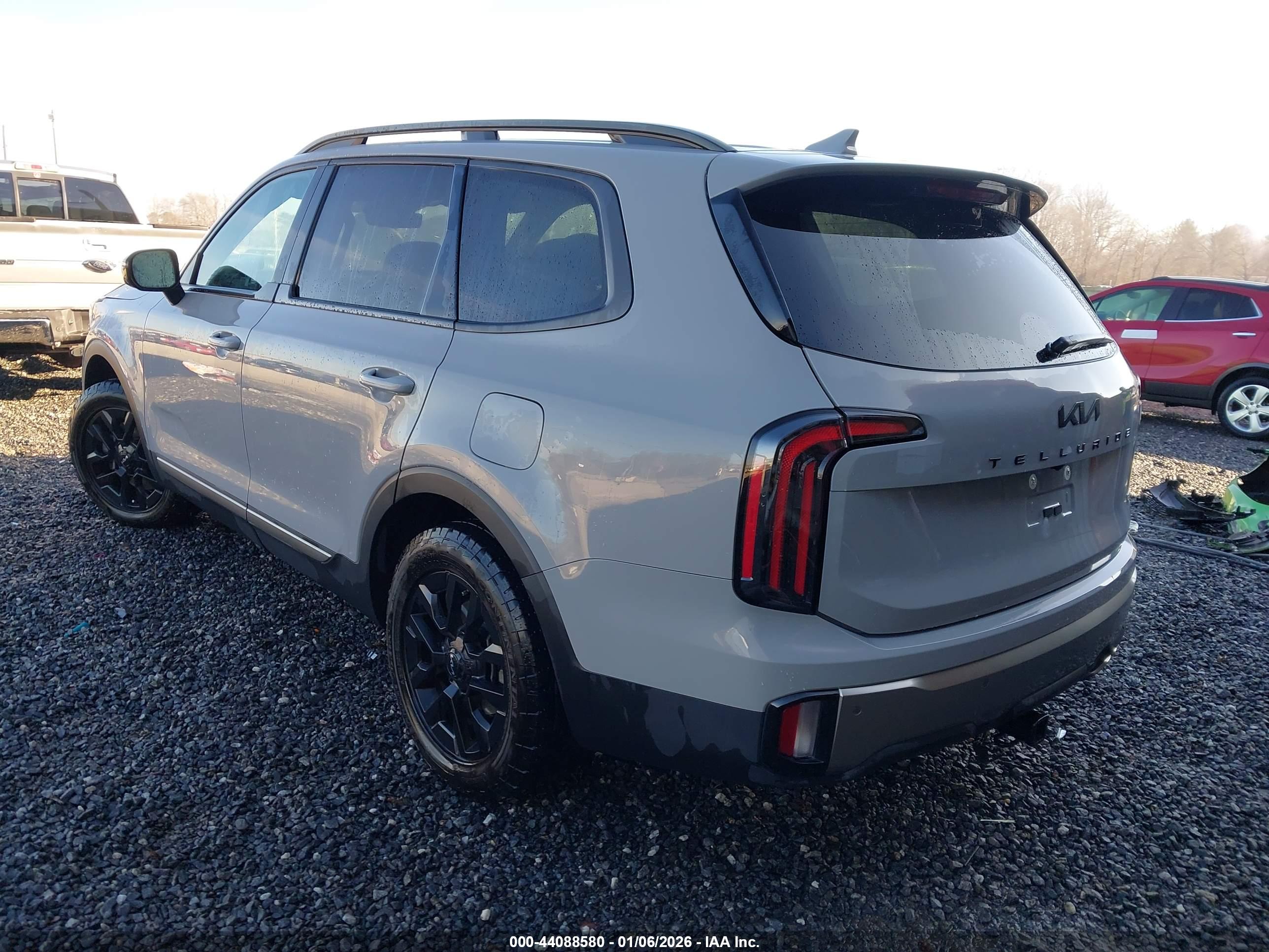 KIA TELLURIDE image 3