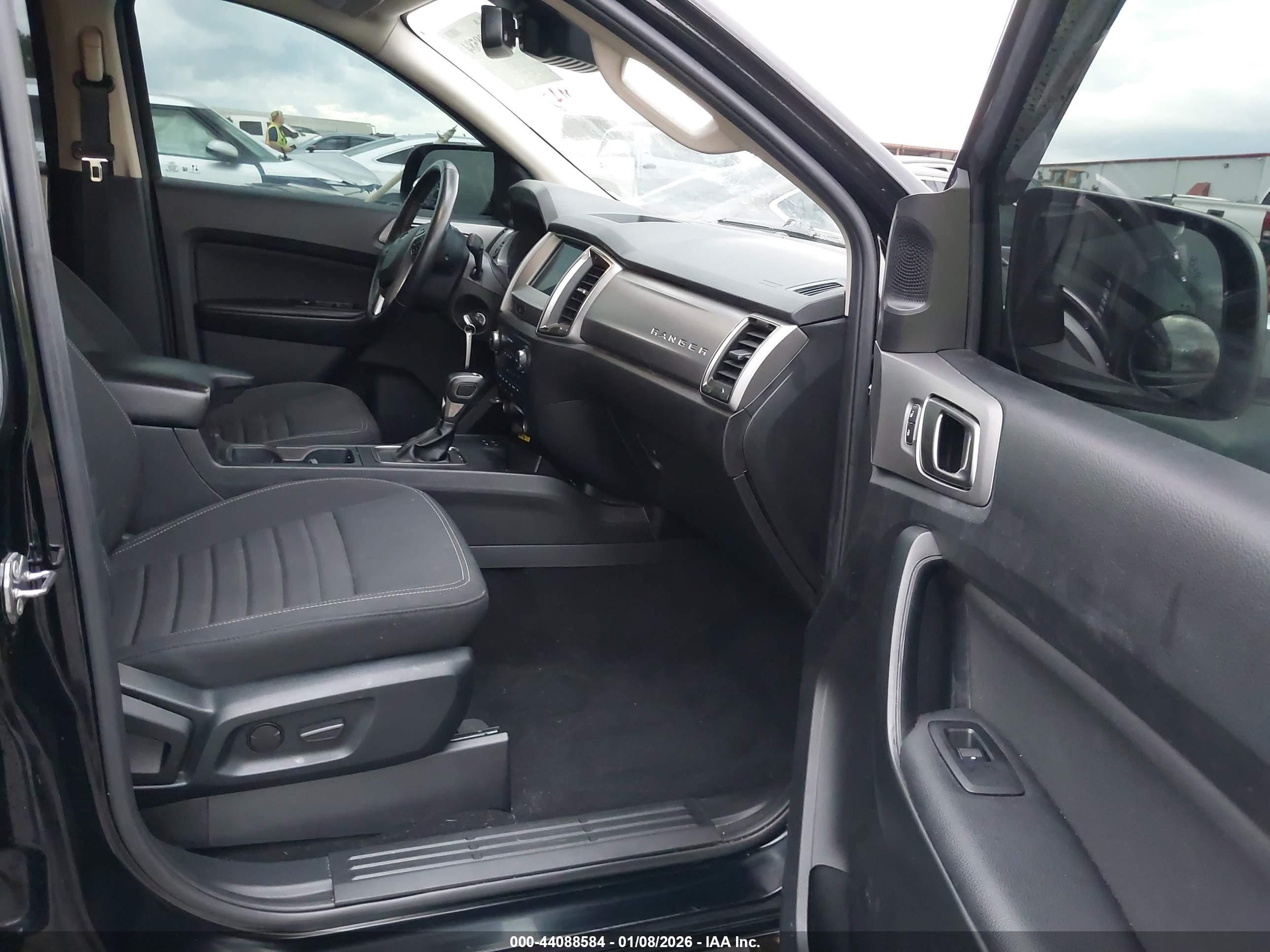 FORD RANGER image 5