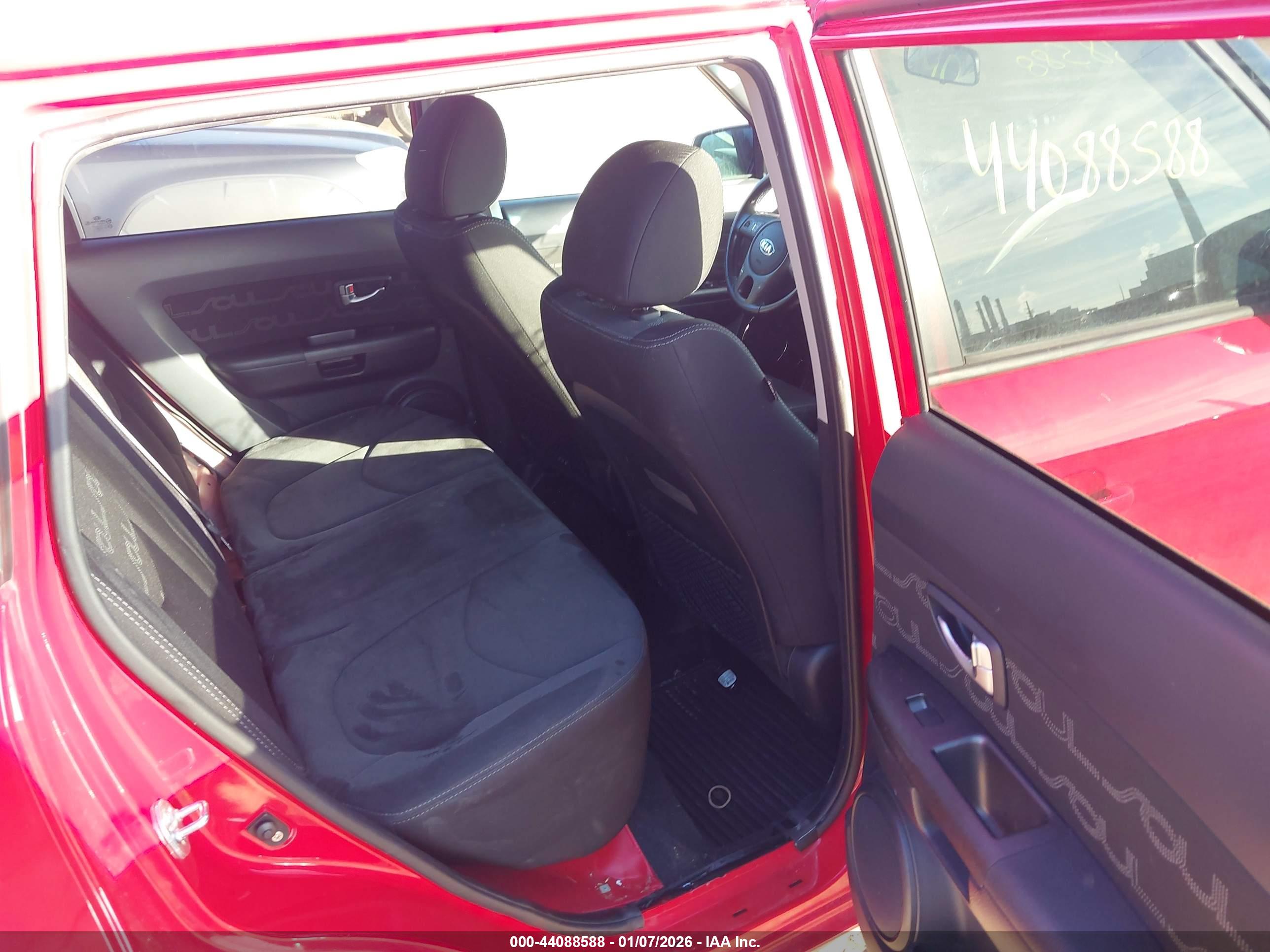 KIA SOUL image 8