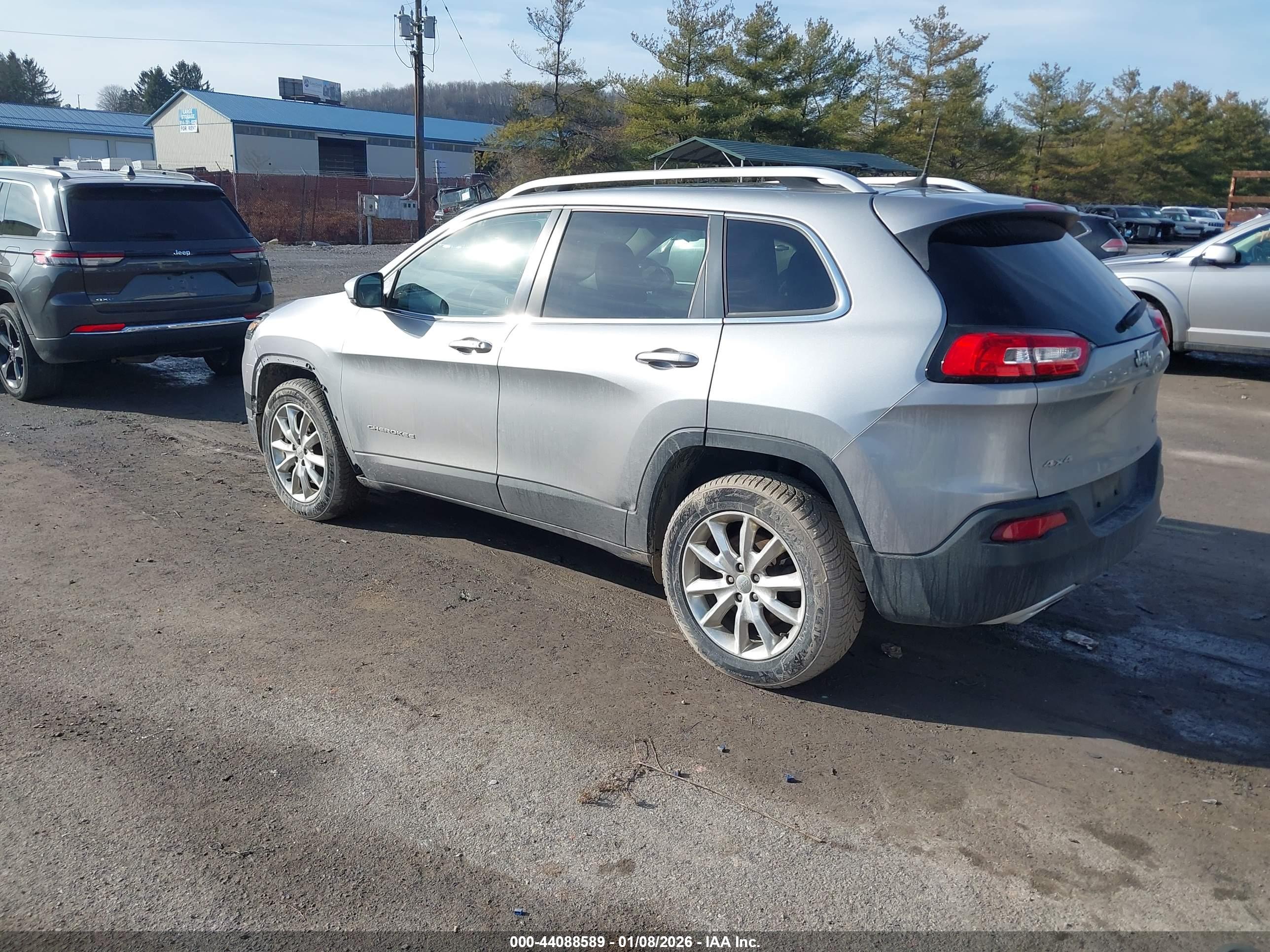 JEEP CHEROKEE image 3