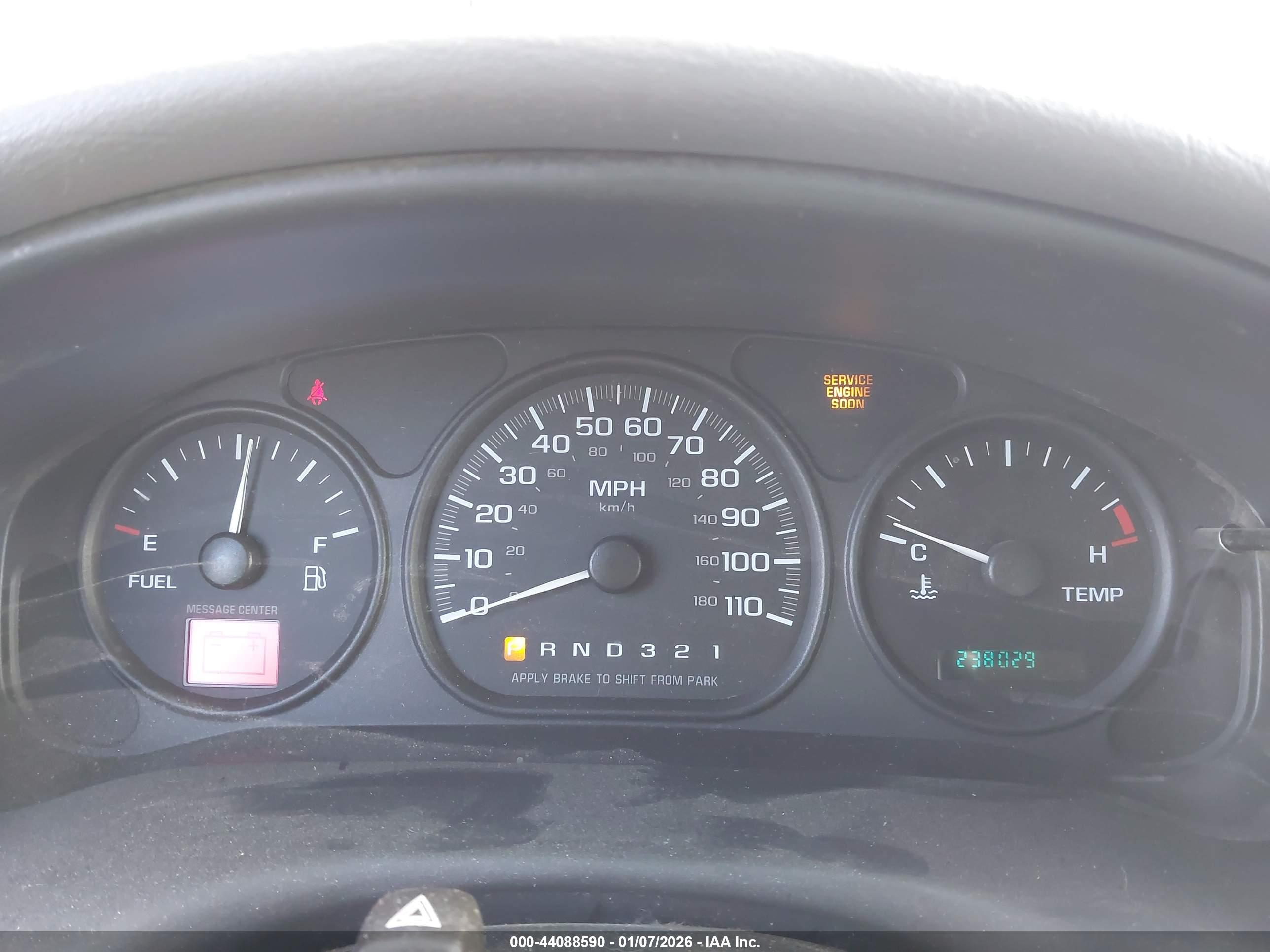 CHEVROLET VENTURE image 7