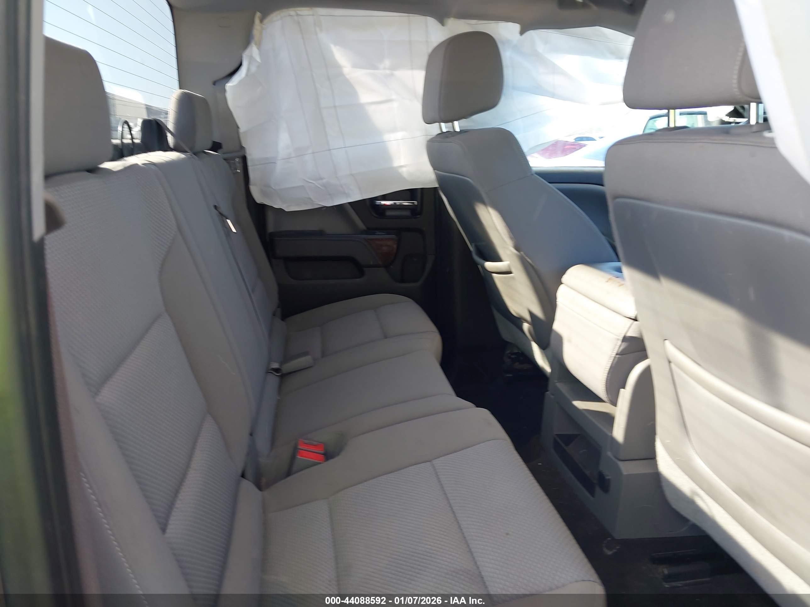 GMC SIERRA image 8