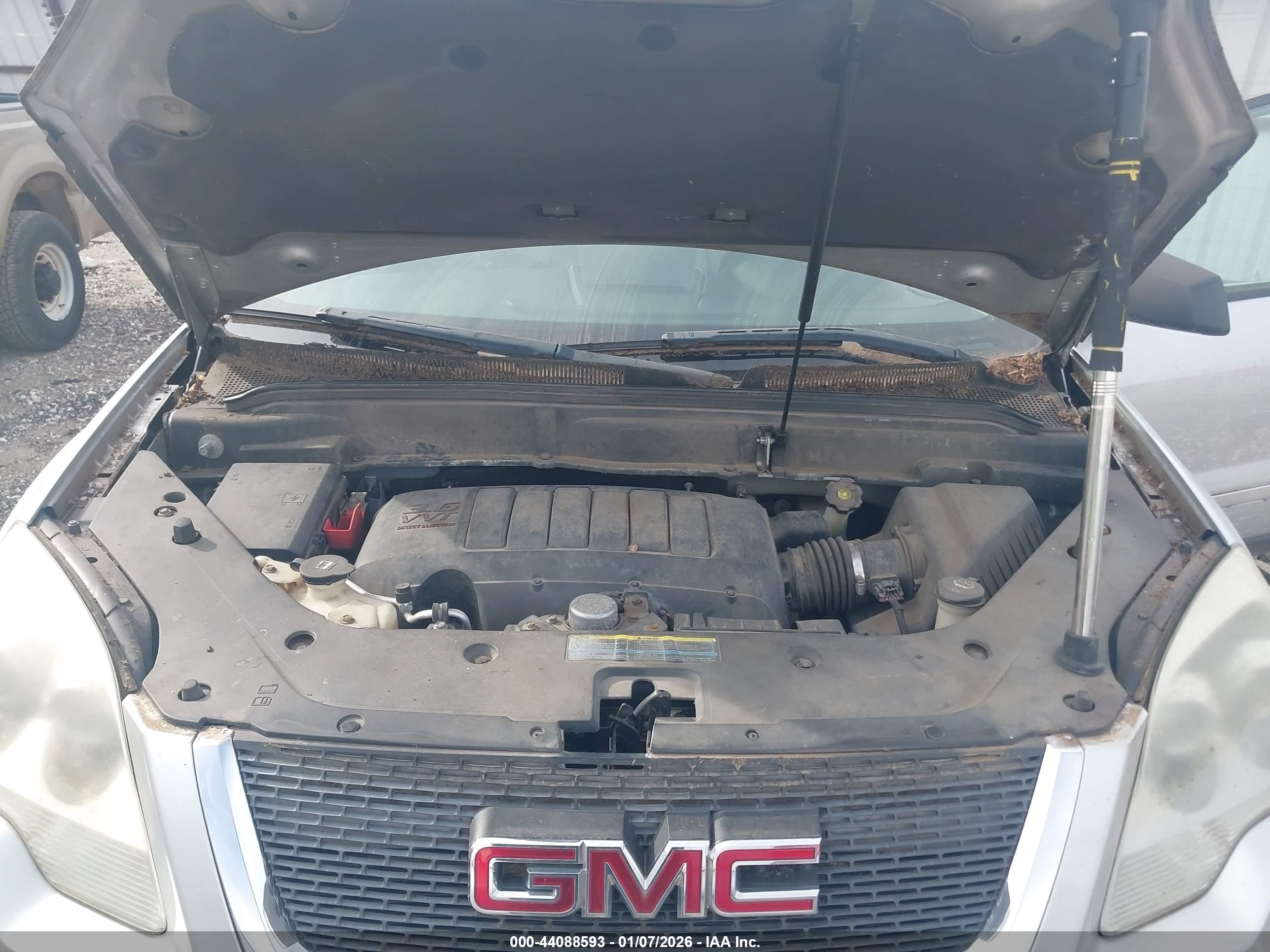 GMC ACADIA image 10