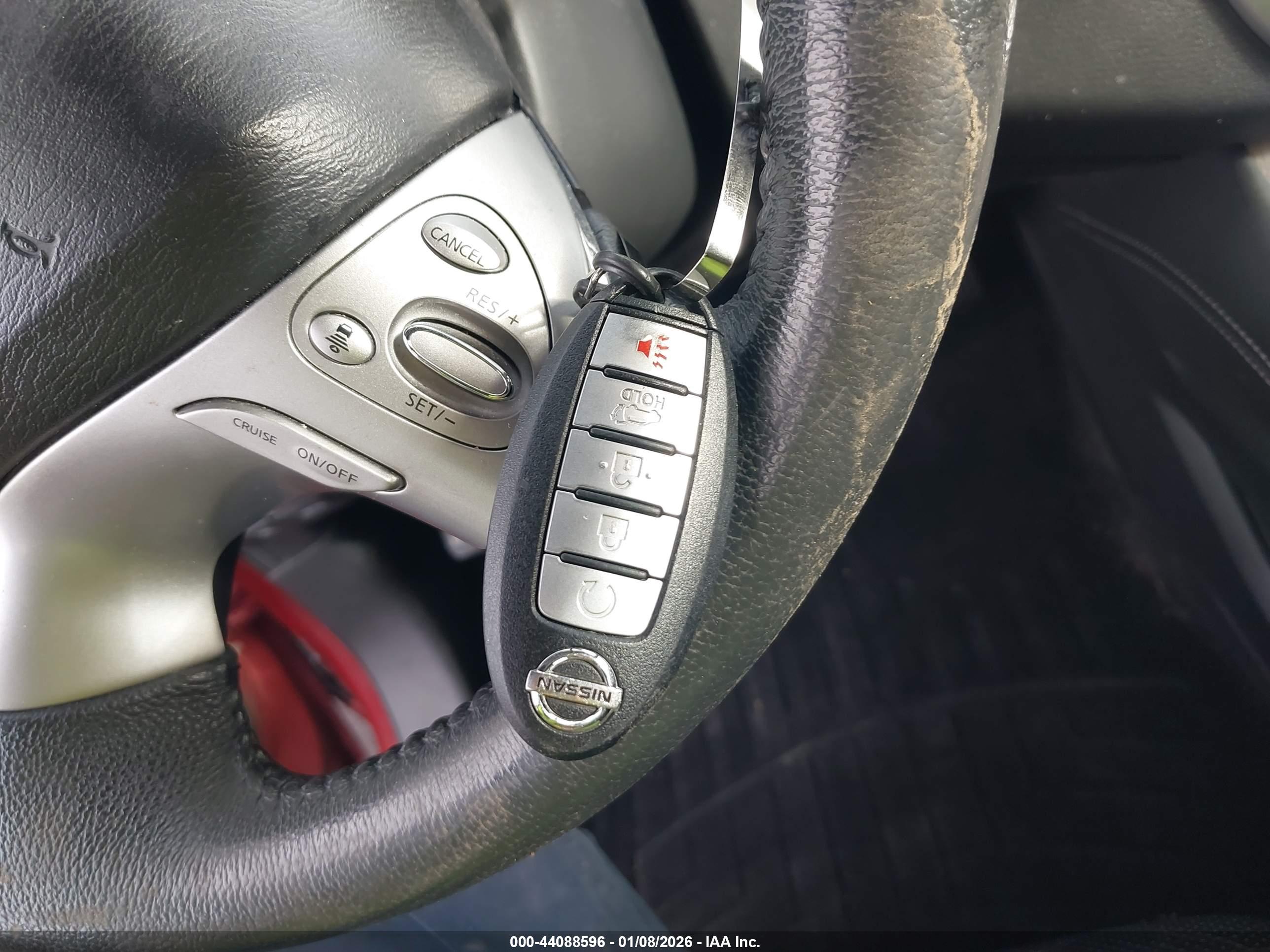 NISSAN MURANO image 11