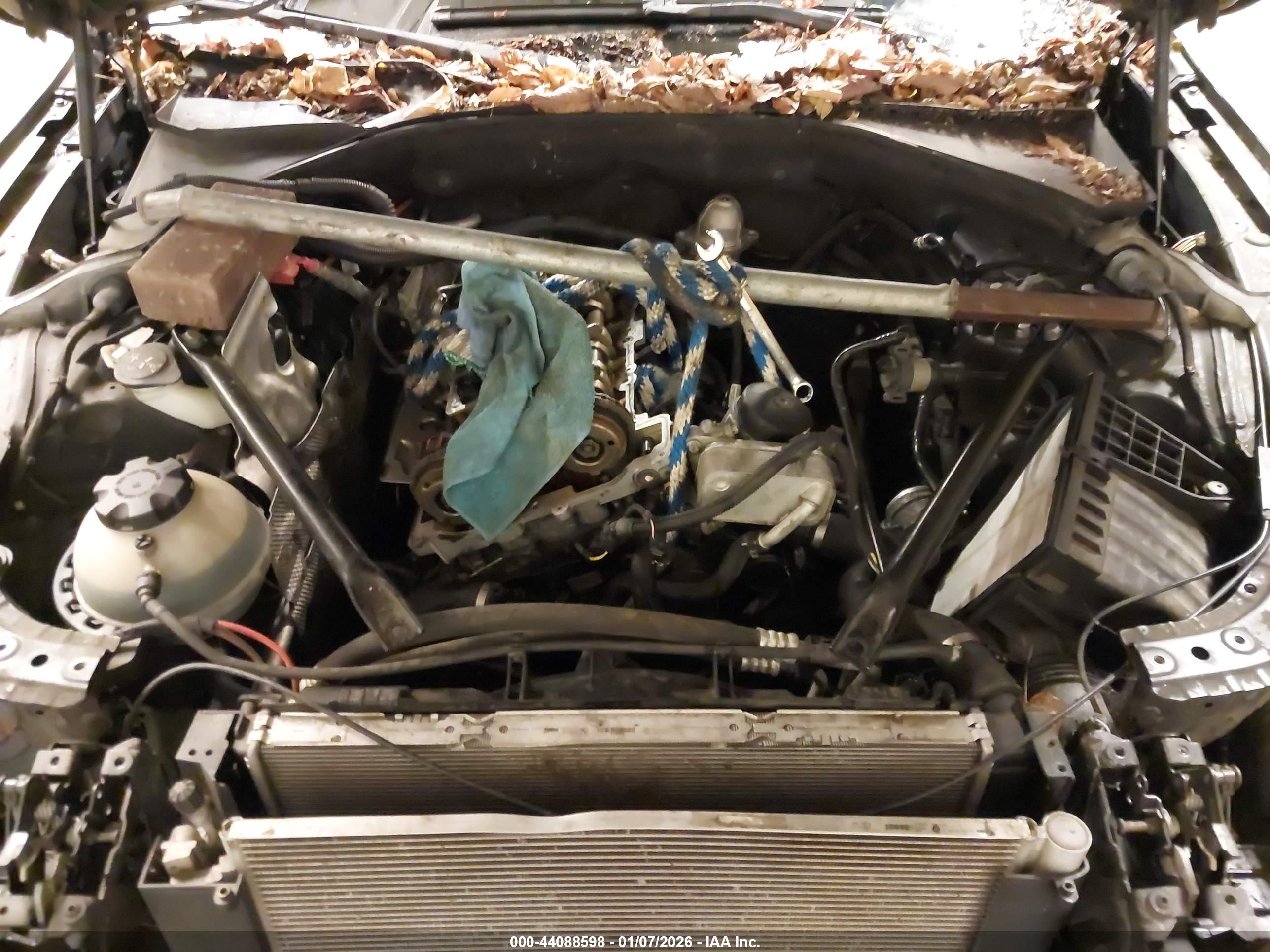 BMW 528I image 10