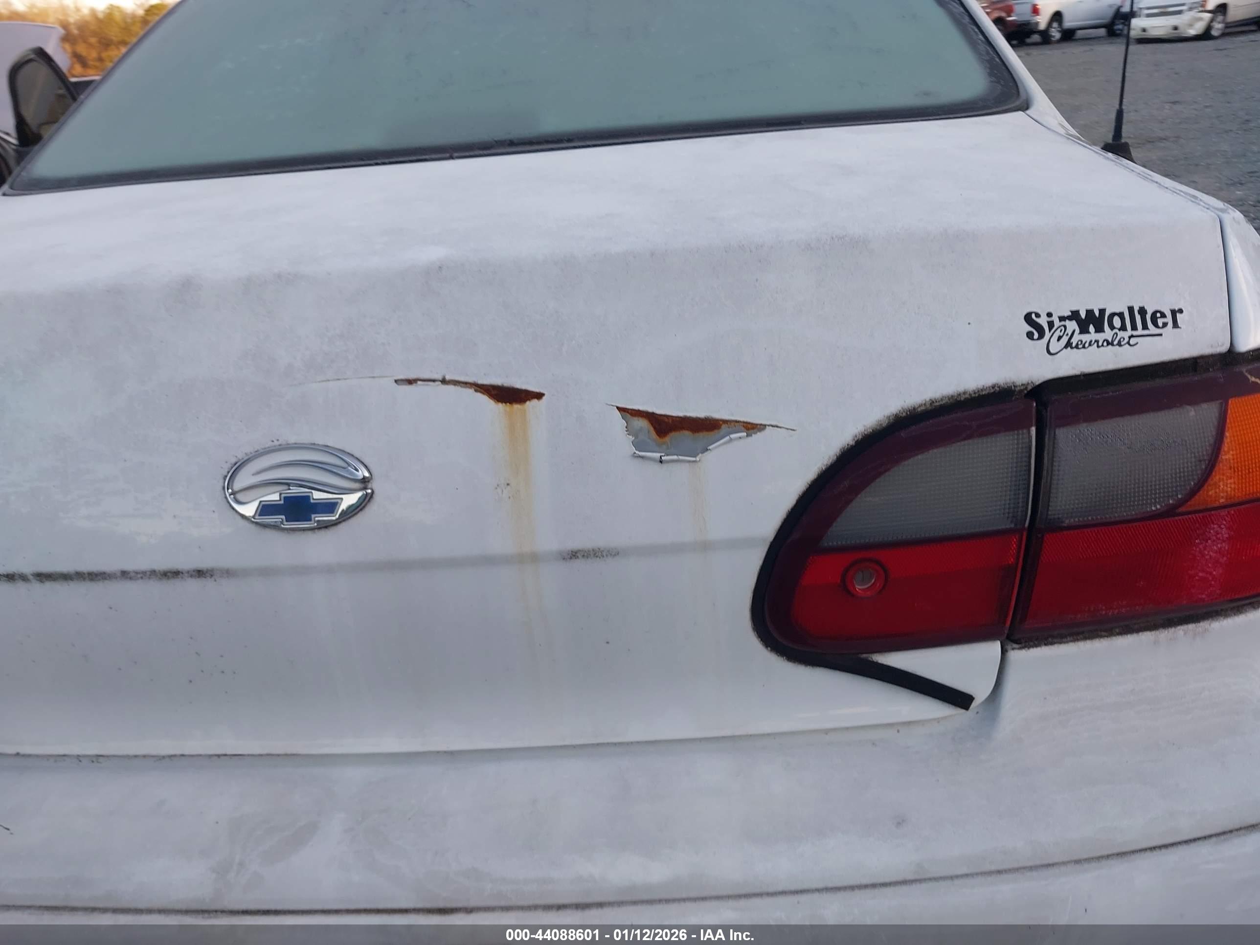 CHEVROLET MALIBU image 6