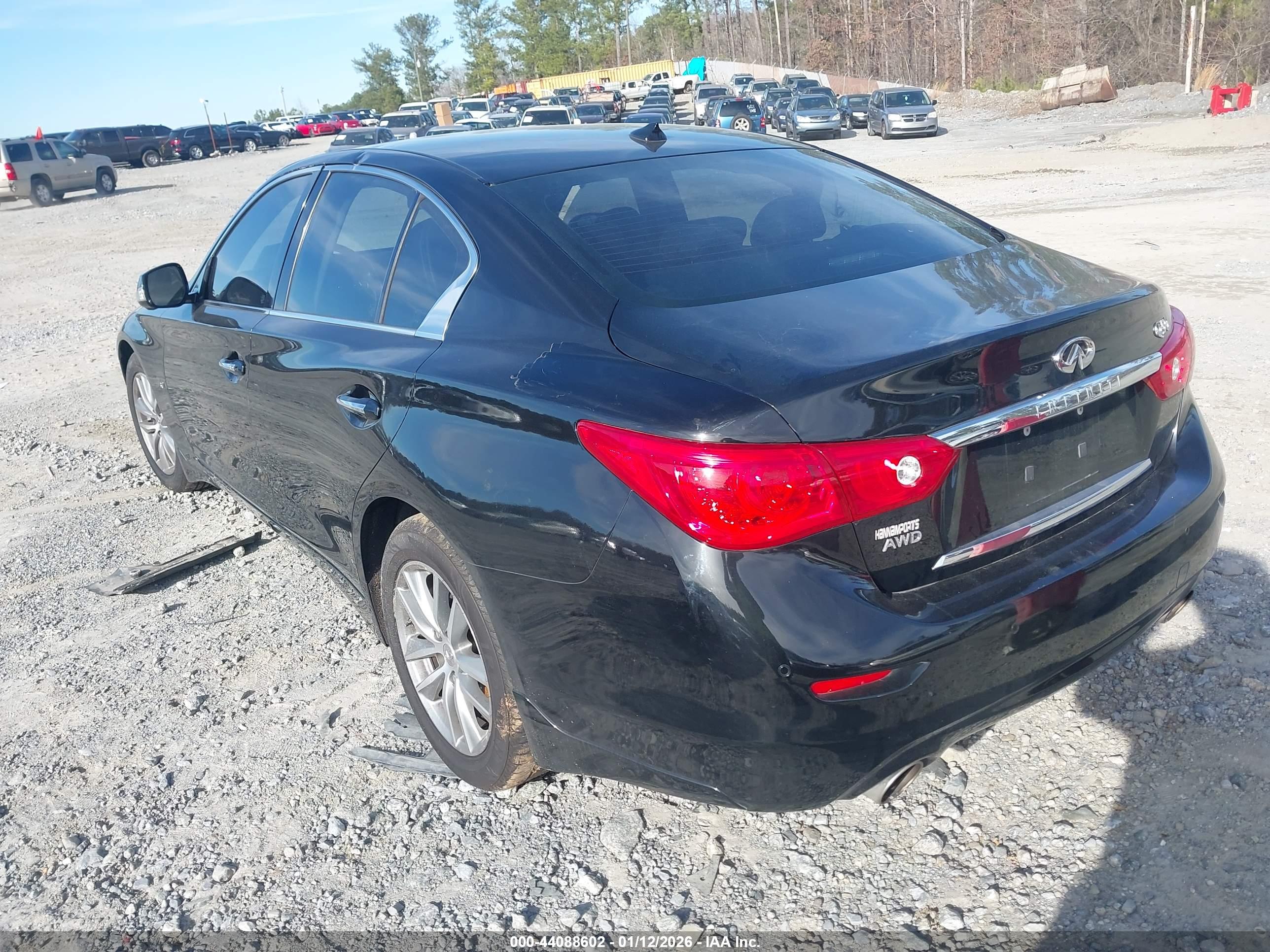 INFINITI Q50 image 3