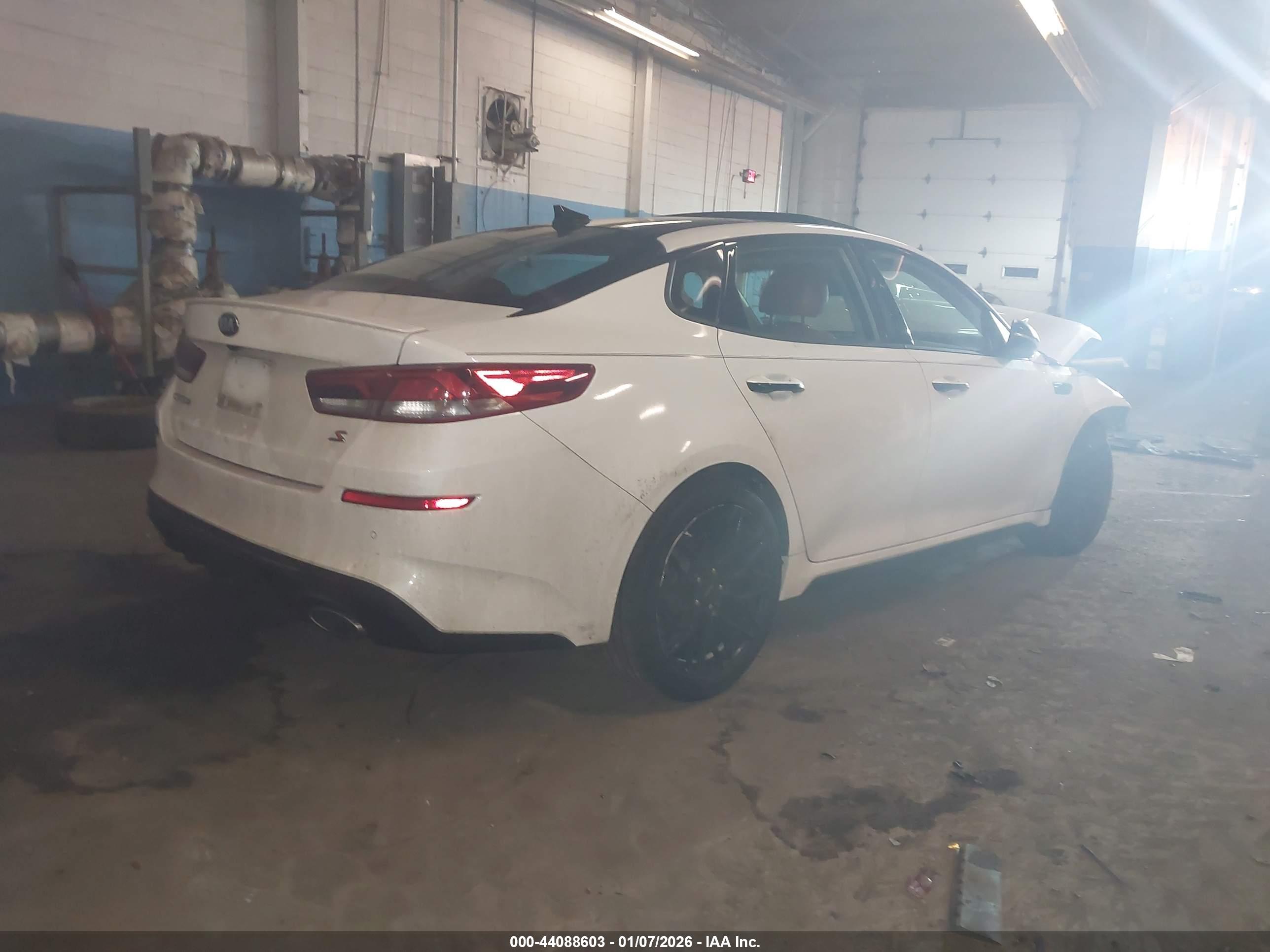 KIA OPTIMA image 4
