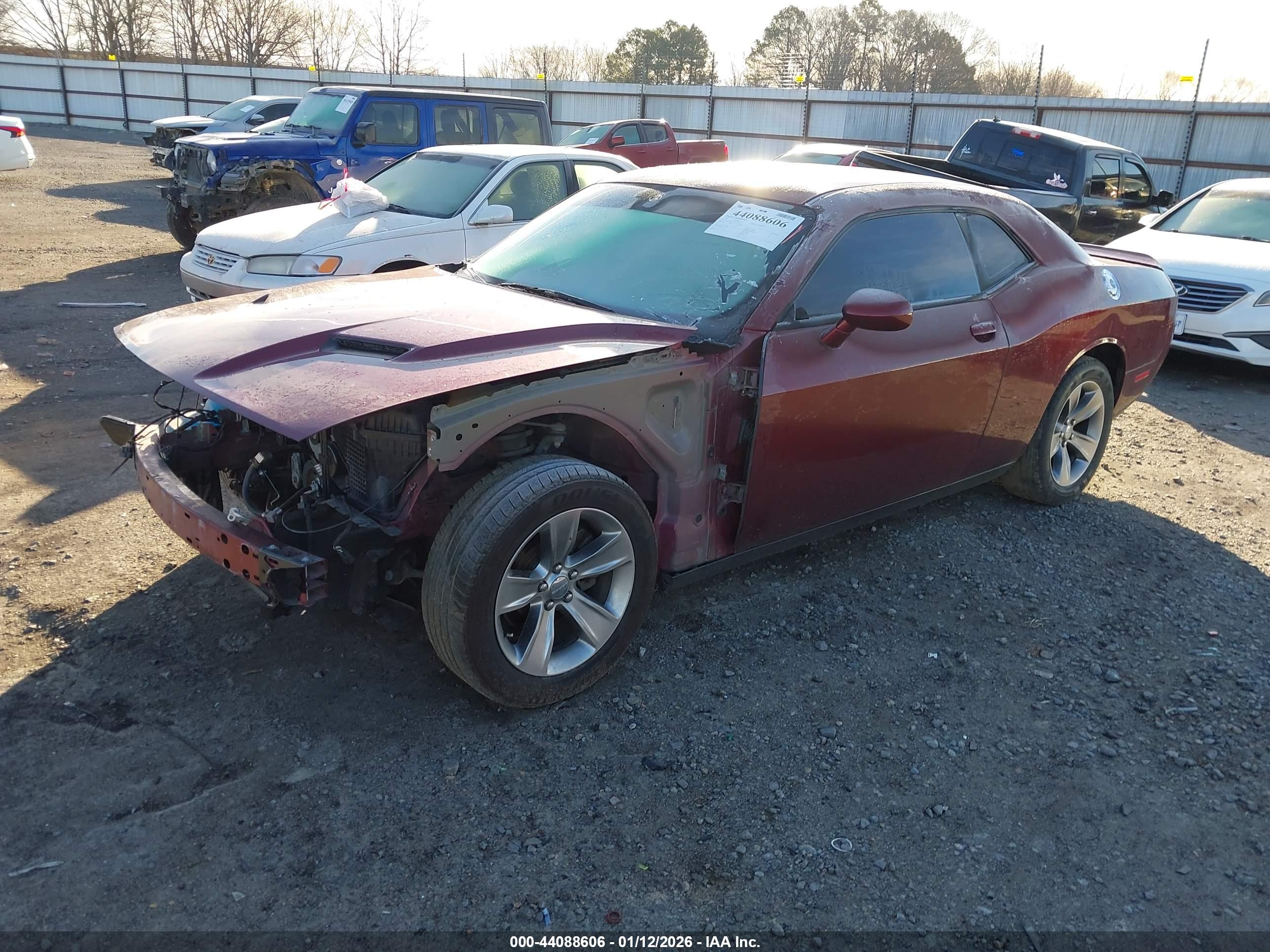 DODGE CHALLENGER image 2