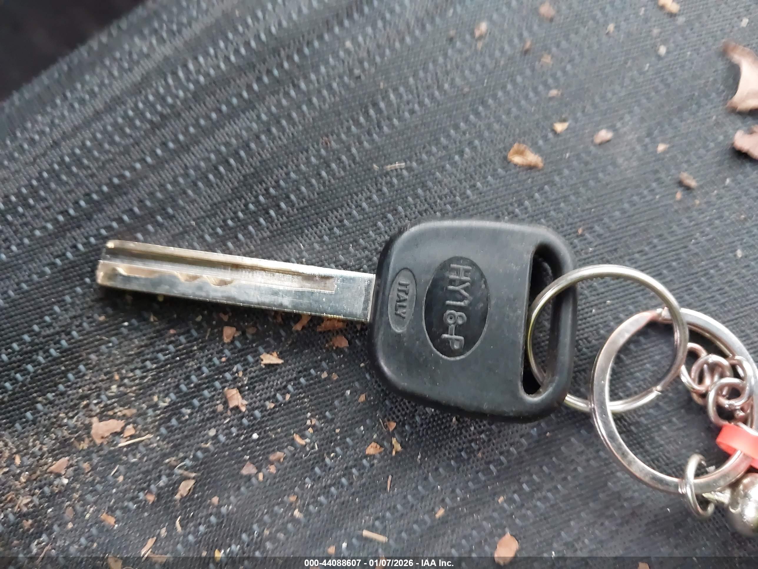 HYUNDAI ACCENT image 11