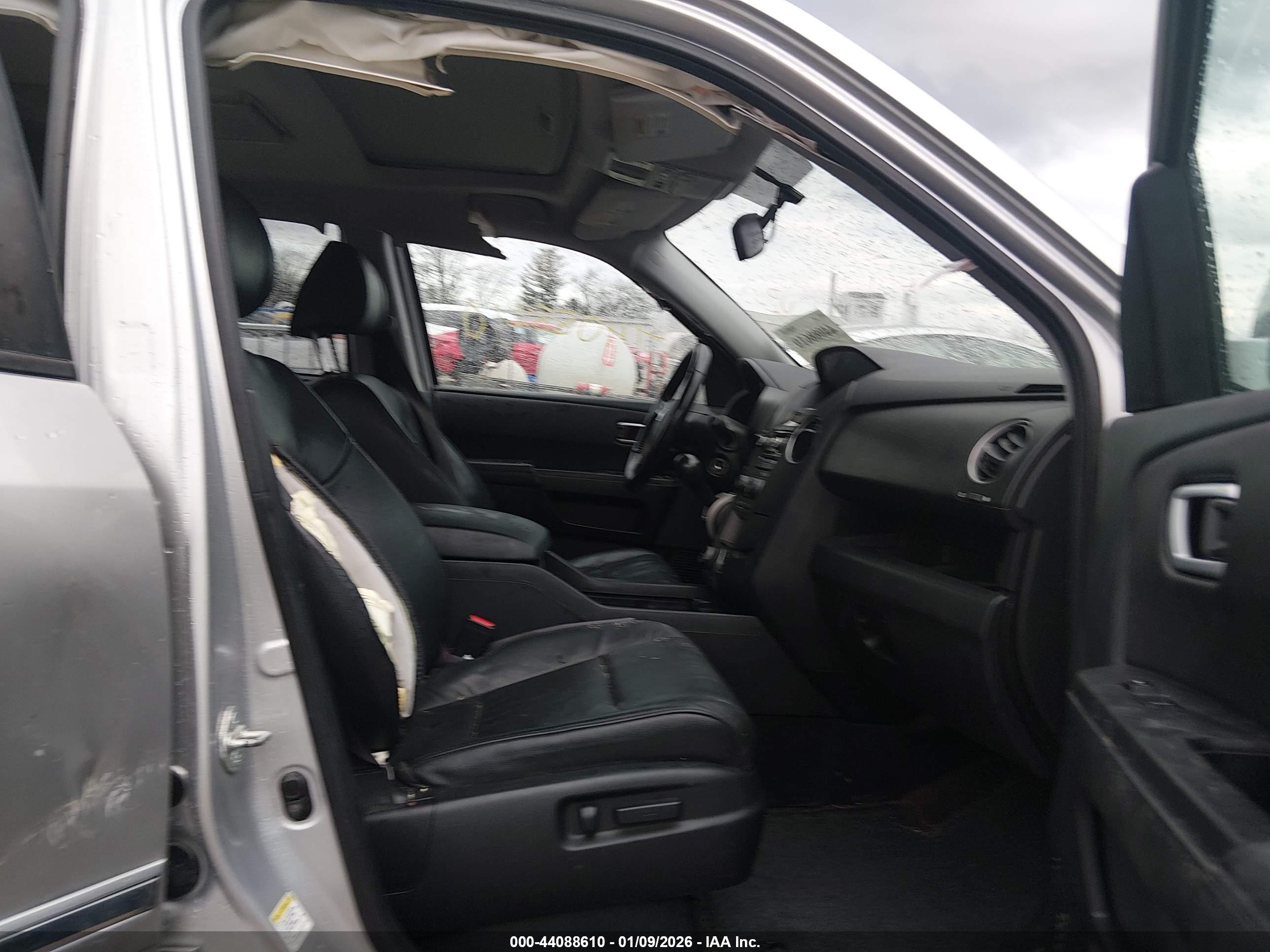 HONDA PILOT image 5