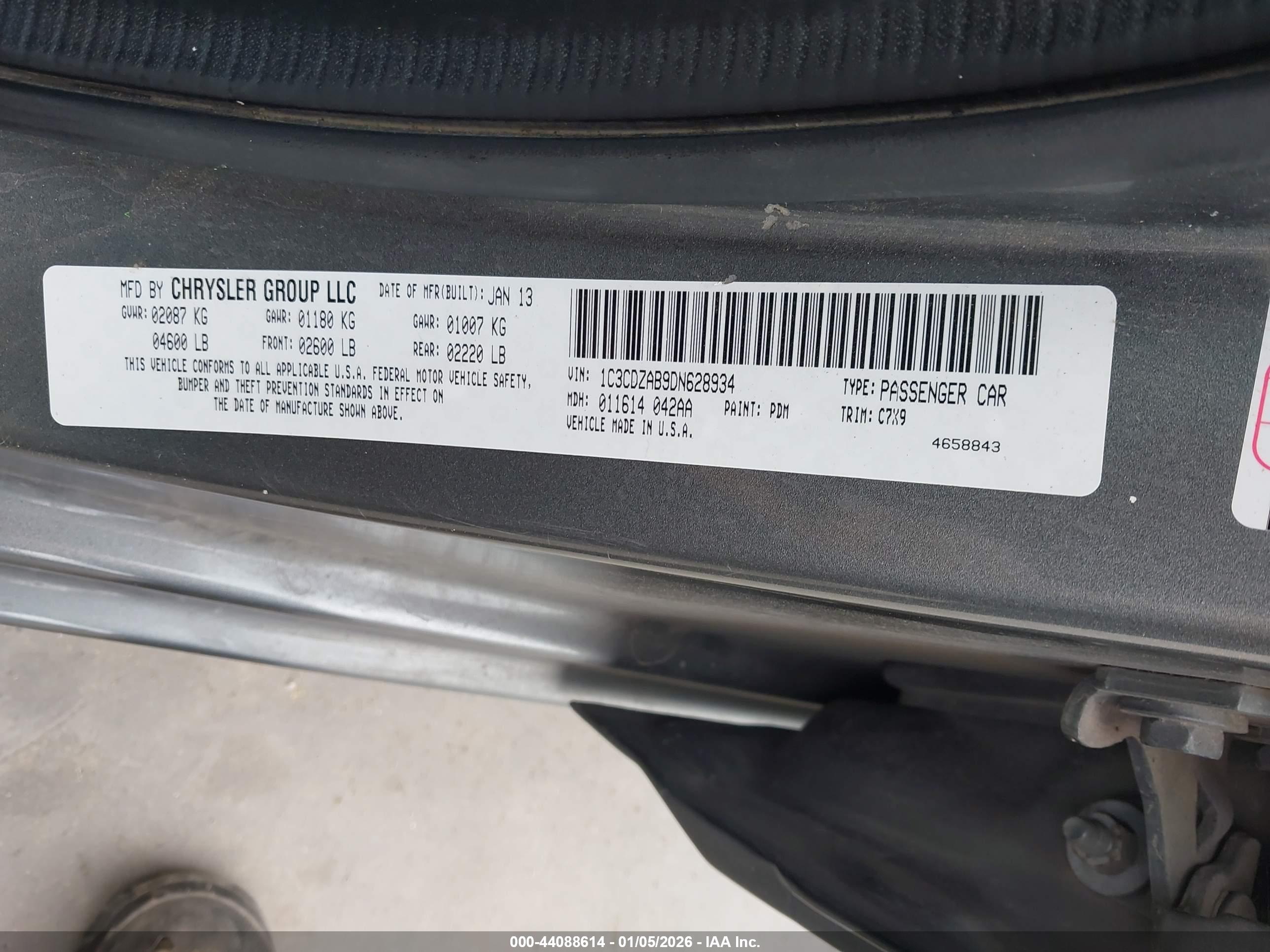 DODGE AVENGER image 9