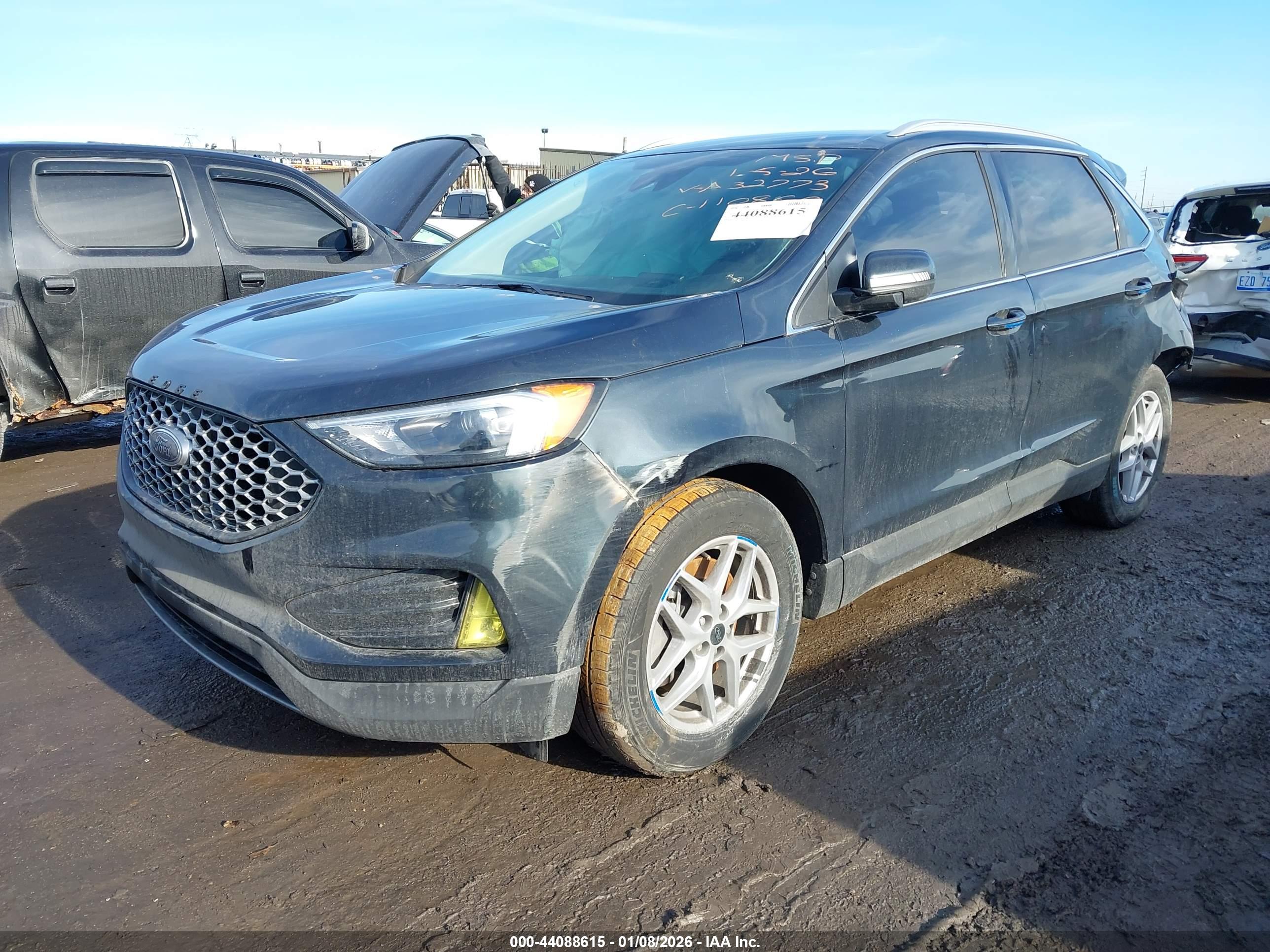 FORD EDGE image 2