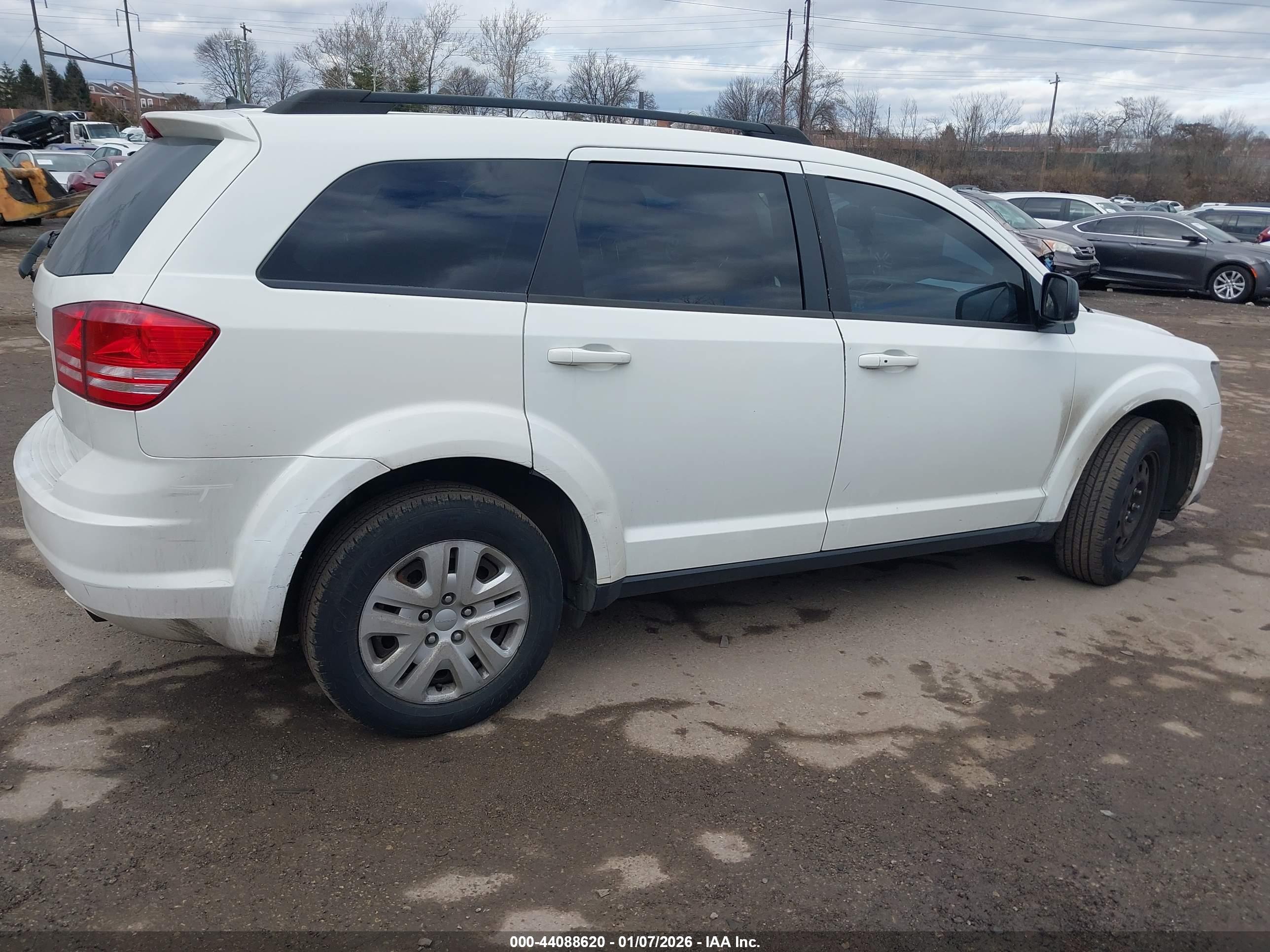 DODGE JOURNEY image 4