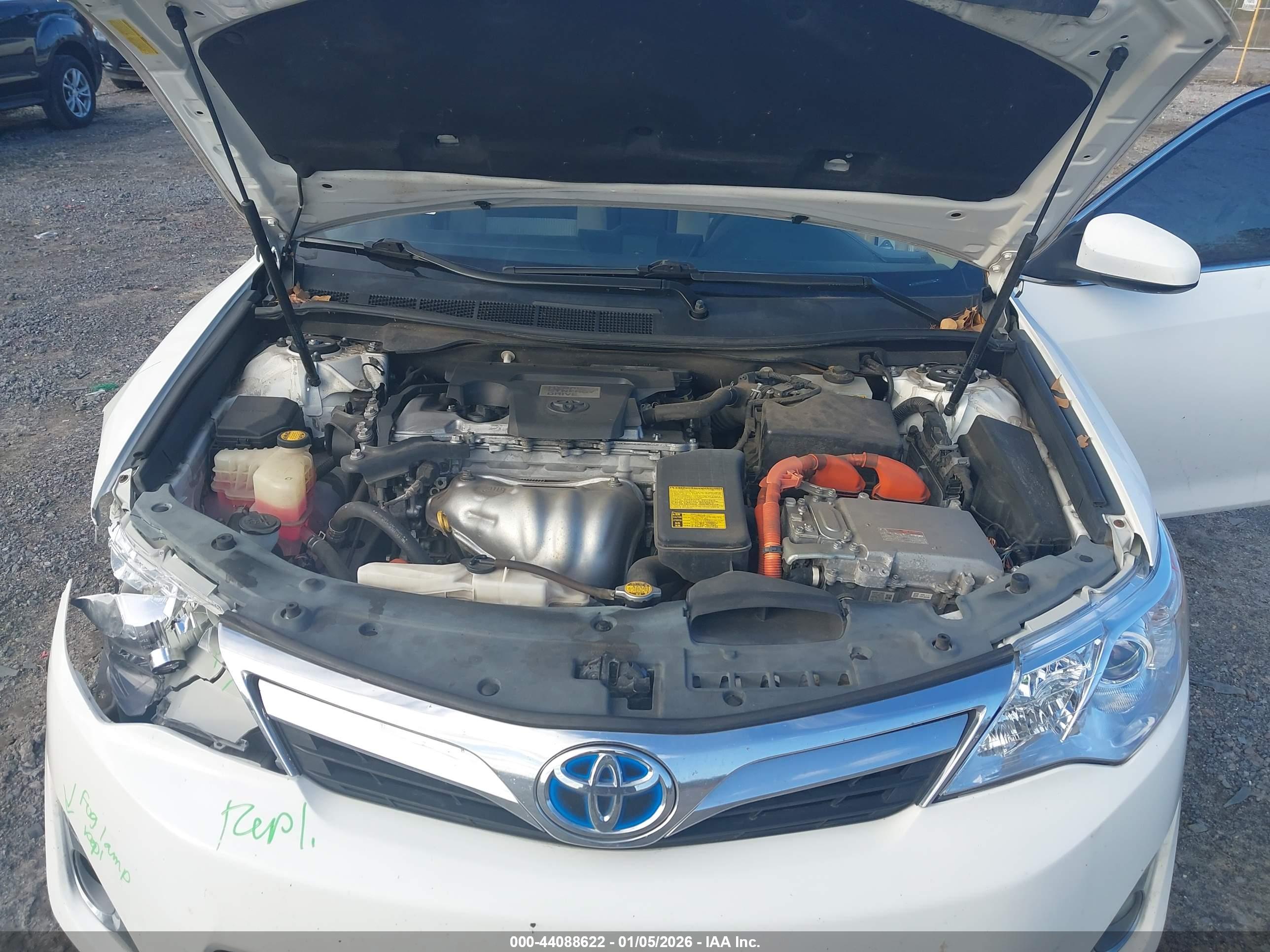 TOYOTA CAMRY image 10