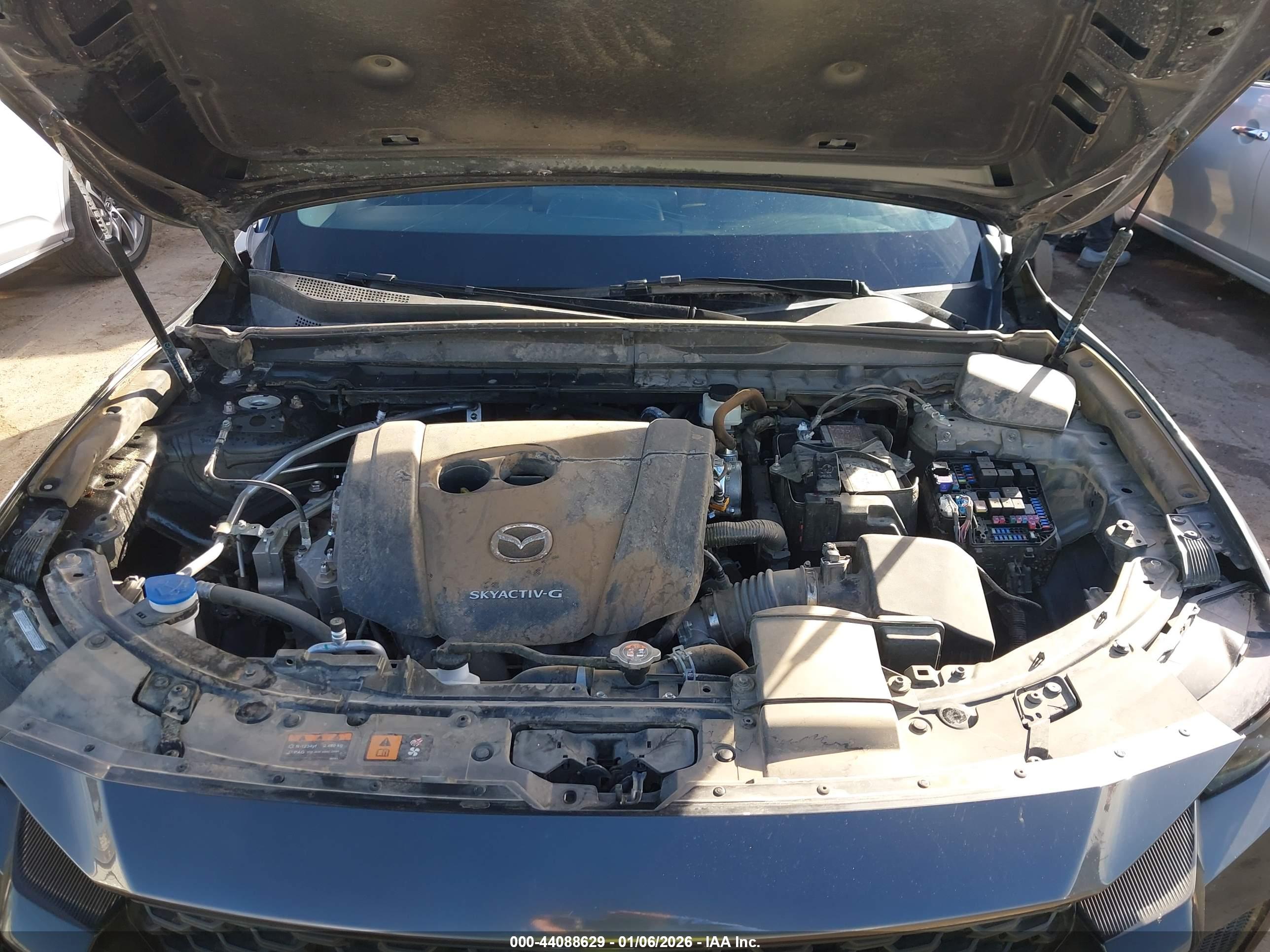 MAZDA CX-50 image 10