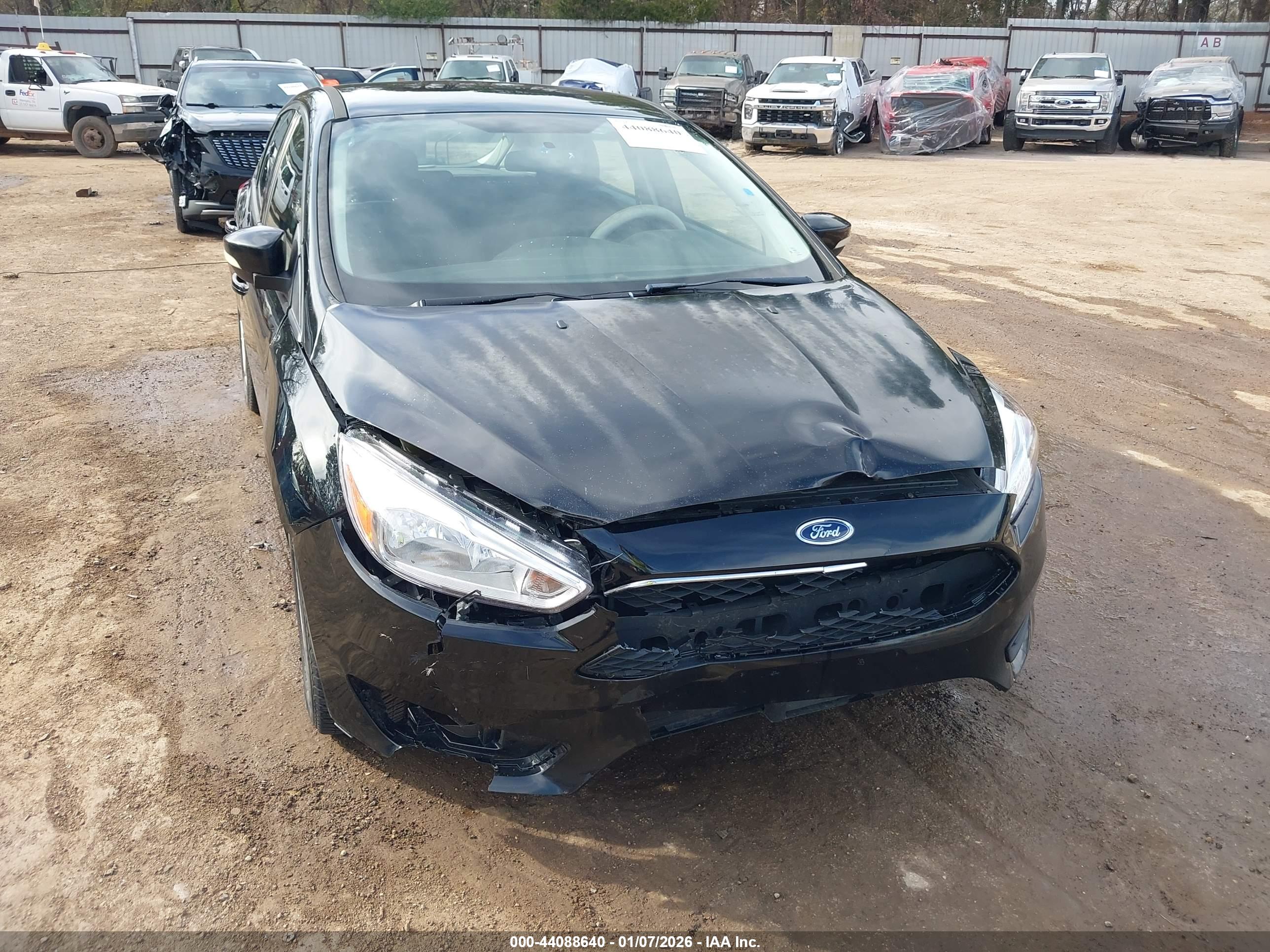 FORD FOCUS image 6
