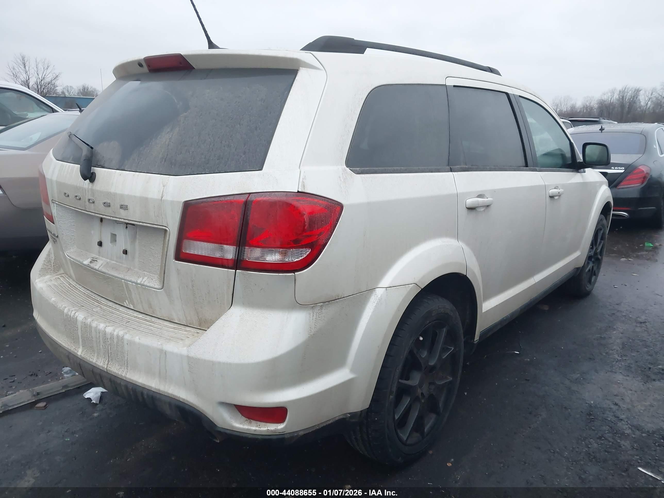 DODGE JOURNEY image 4