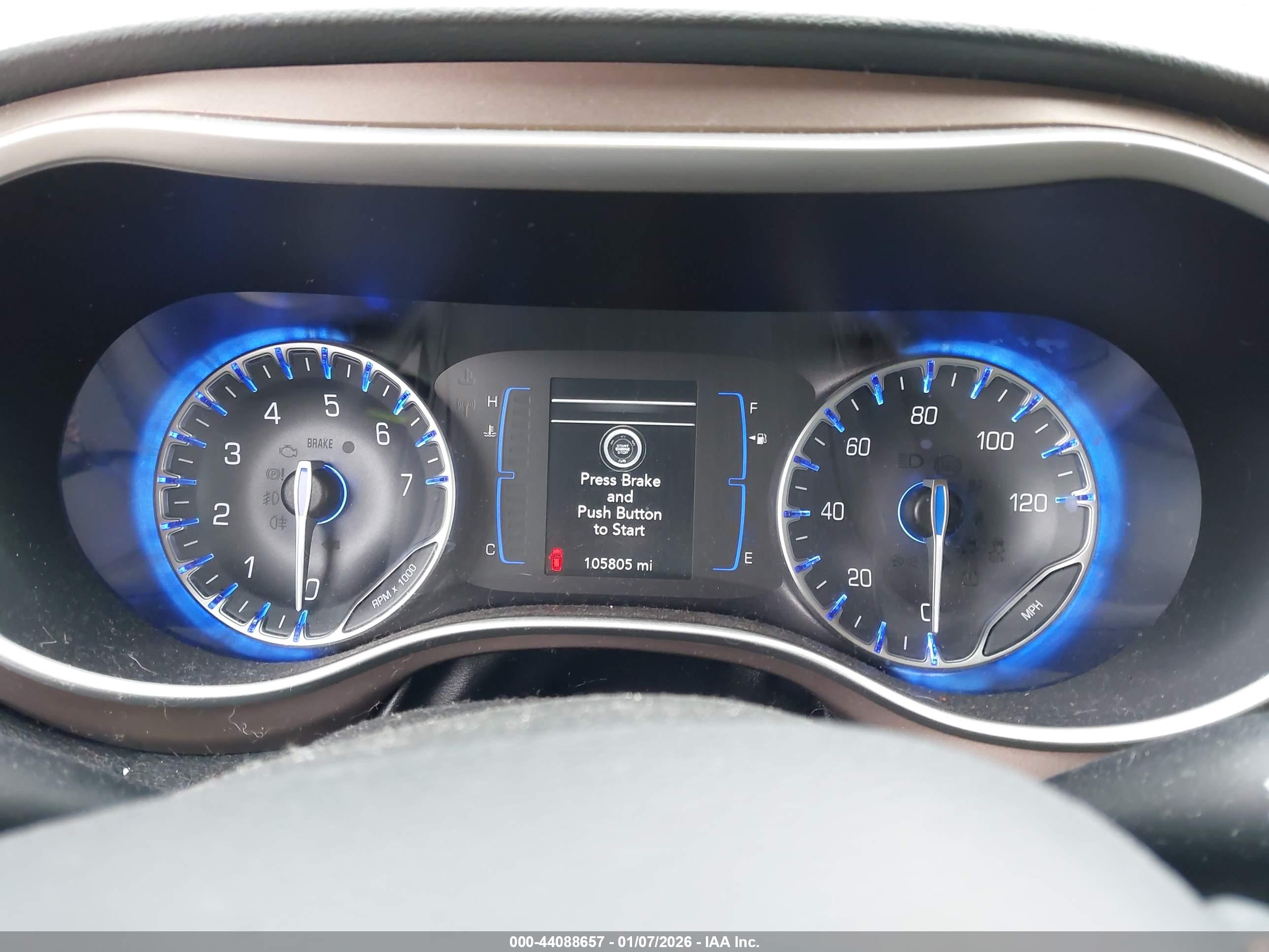 CHRYSLER PACIFICA image 7