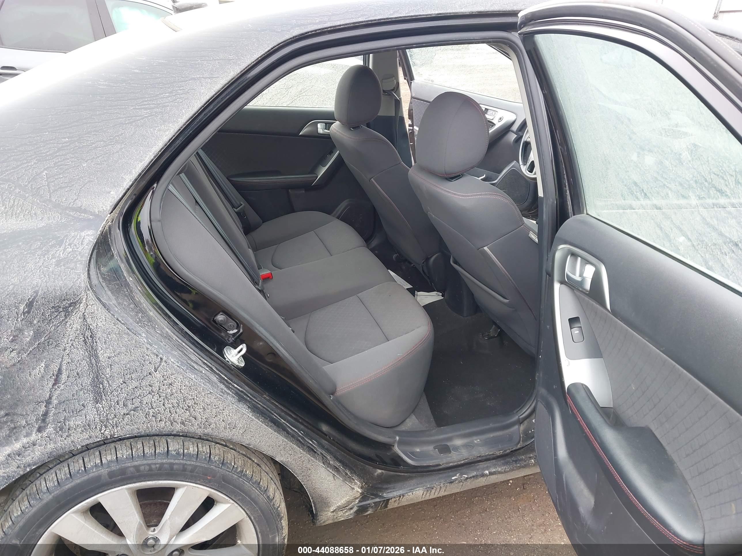 KIA FORTE image 8