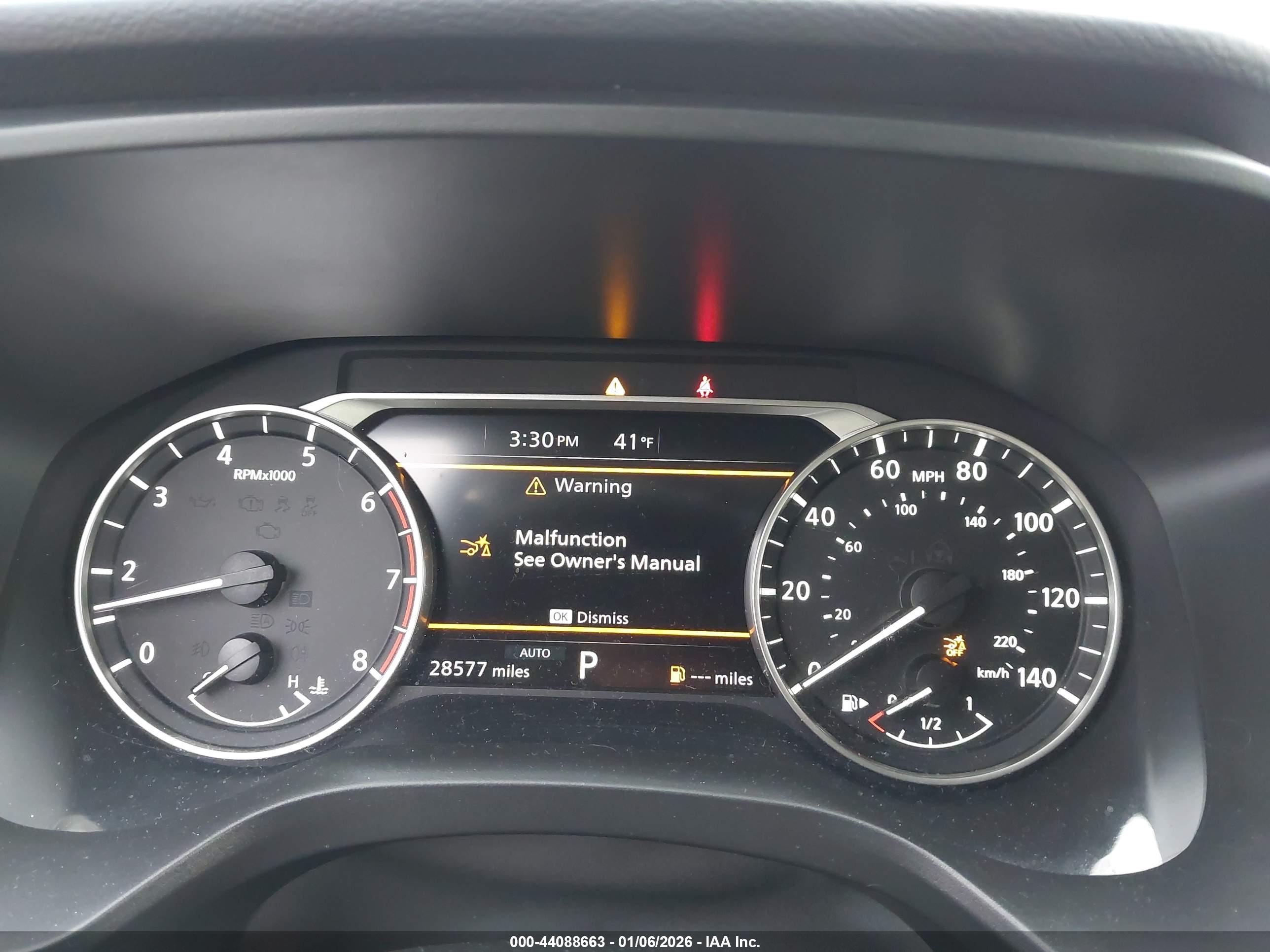 NISSAN ROGUE image 7