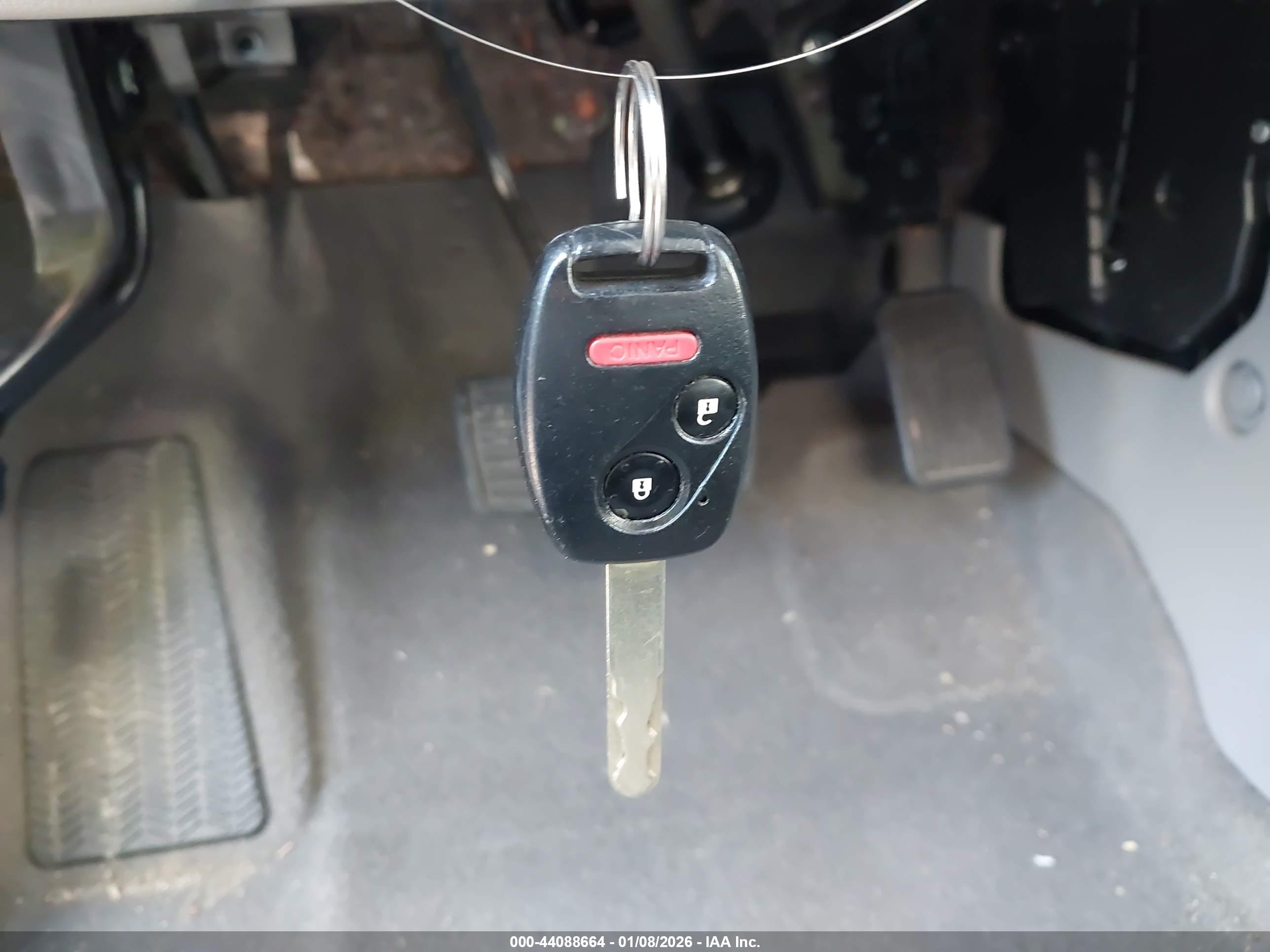 HONDA CR-V image 11