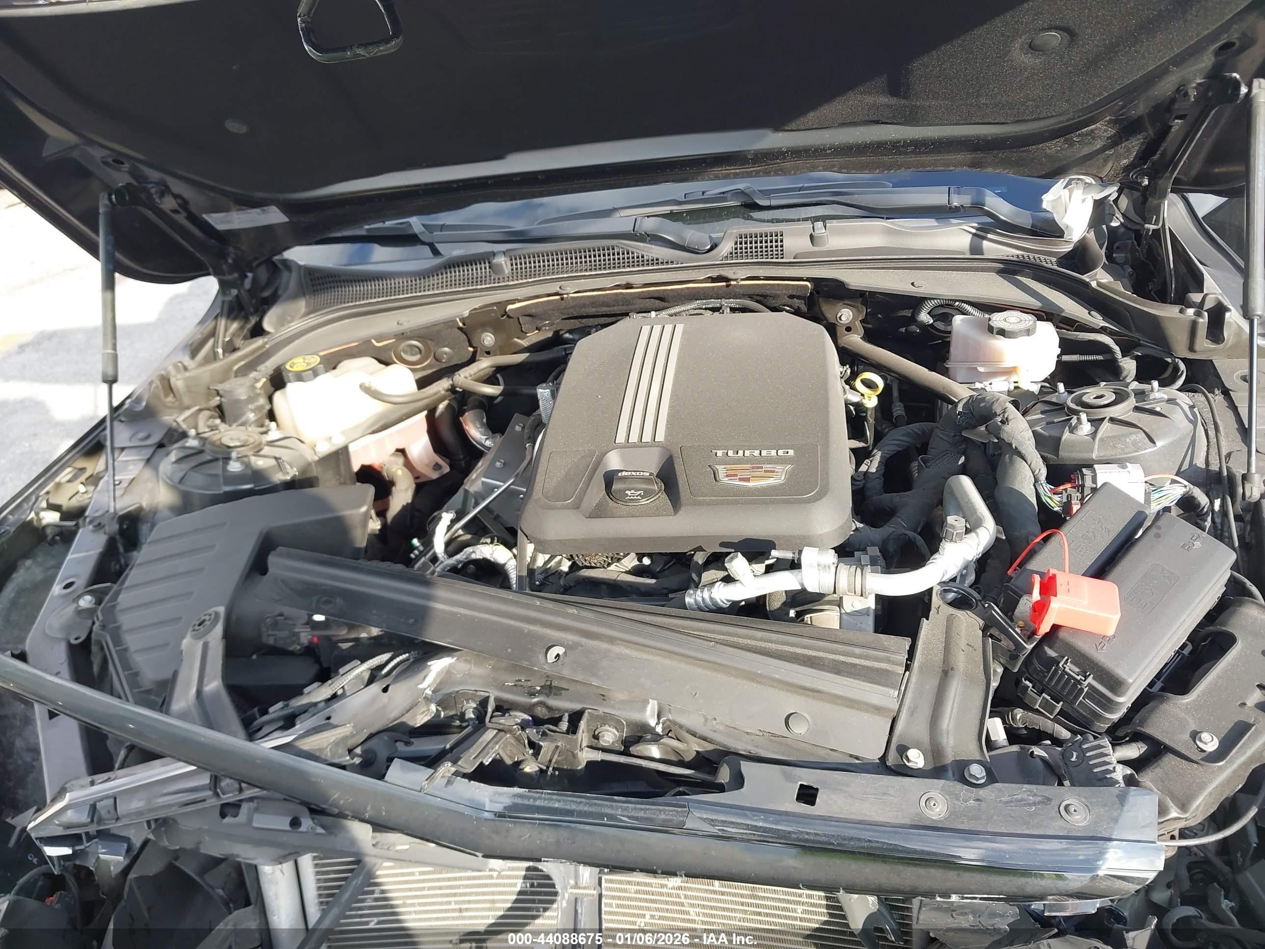 CADILLAC CT4 image 10