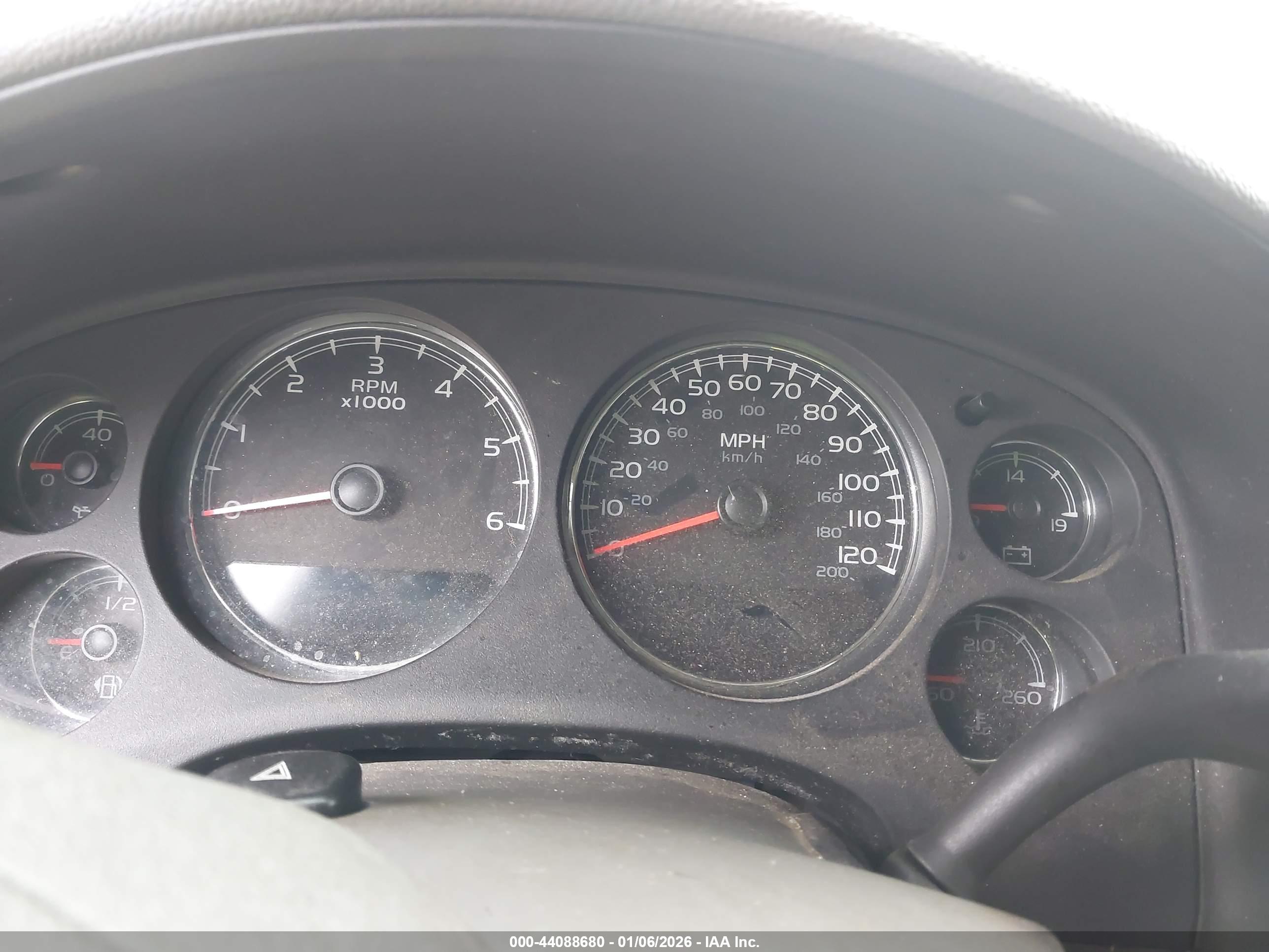 CHEVROLET AVALANCHE image 7