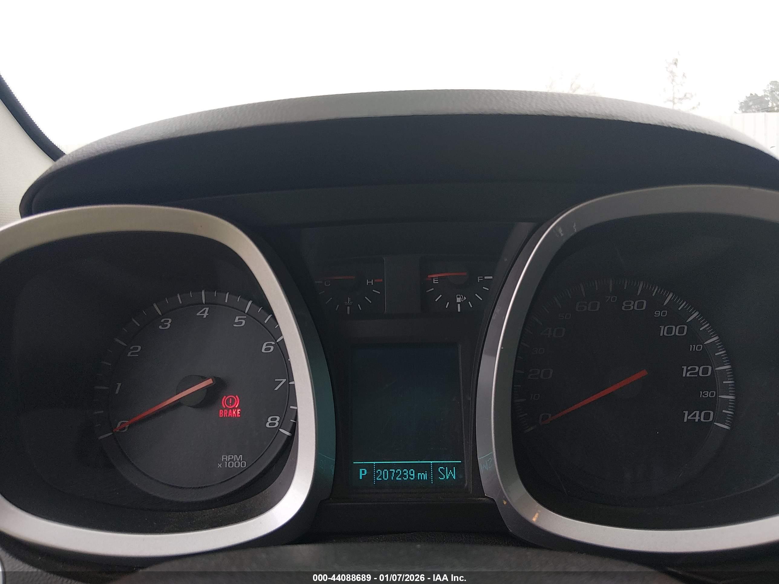 CHEVROLET EQUINOX image 7