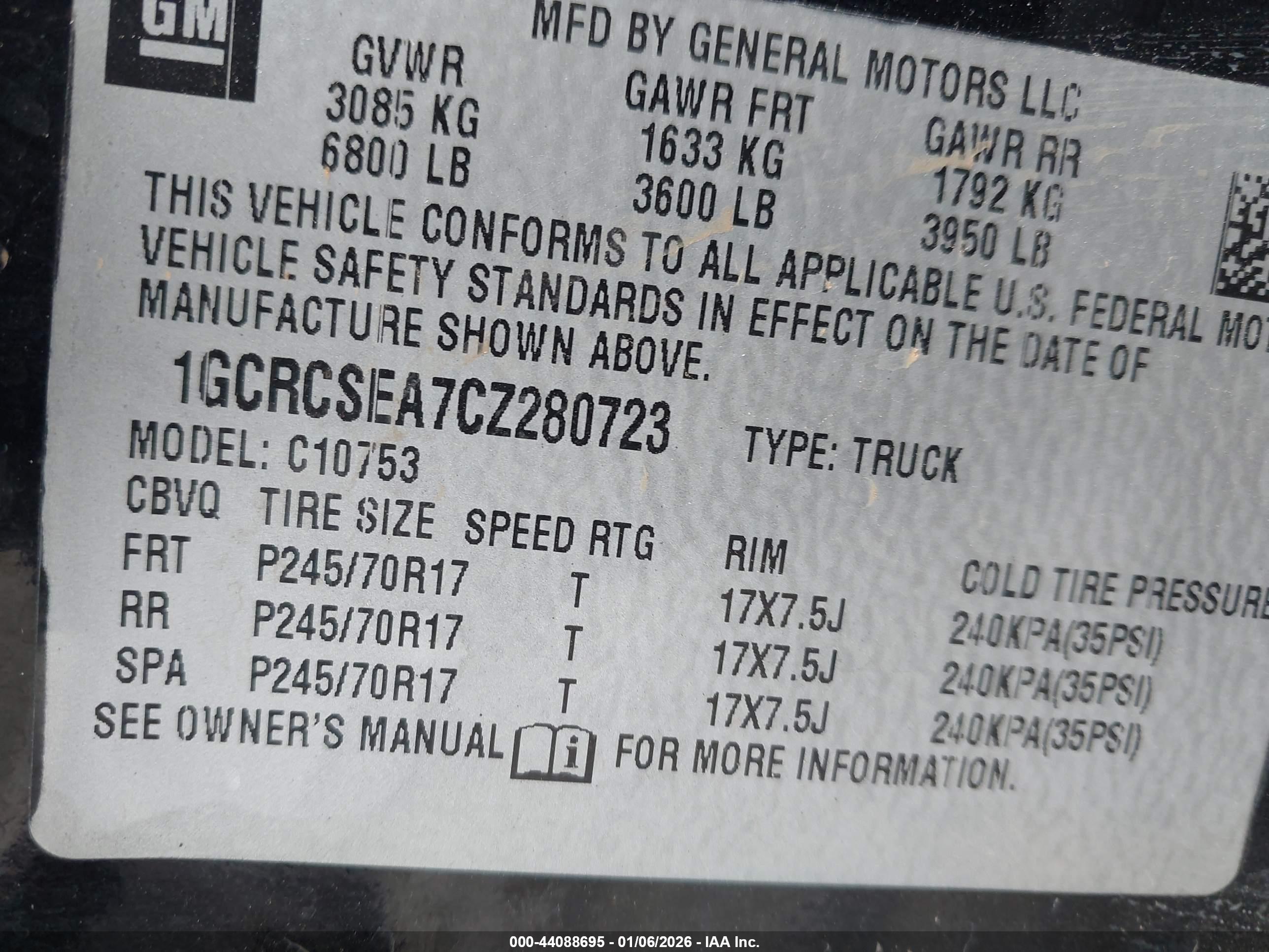 CHEVROLET SILVERADO image 9