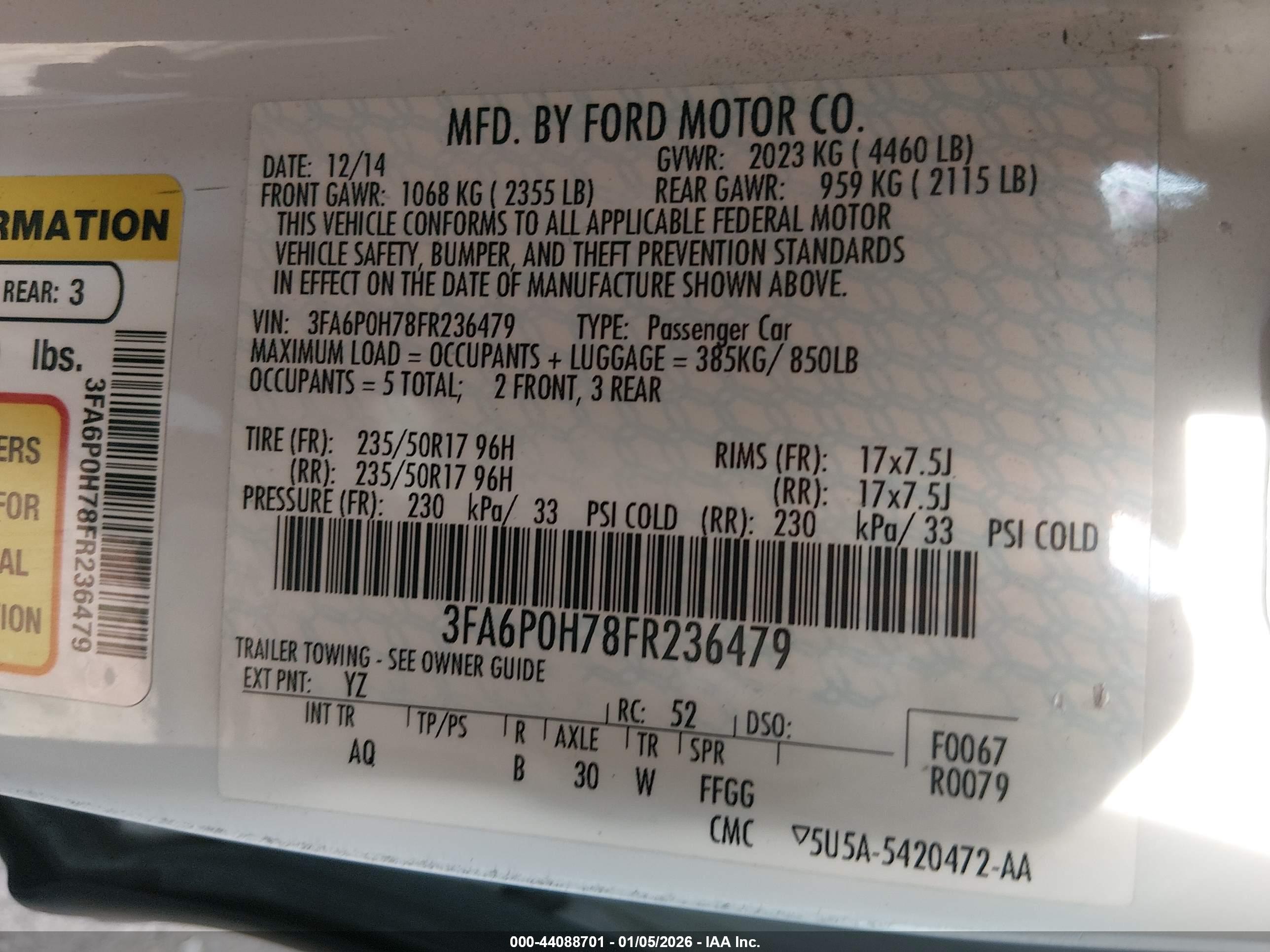 FORD FUSION image 9