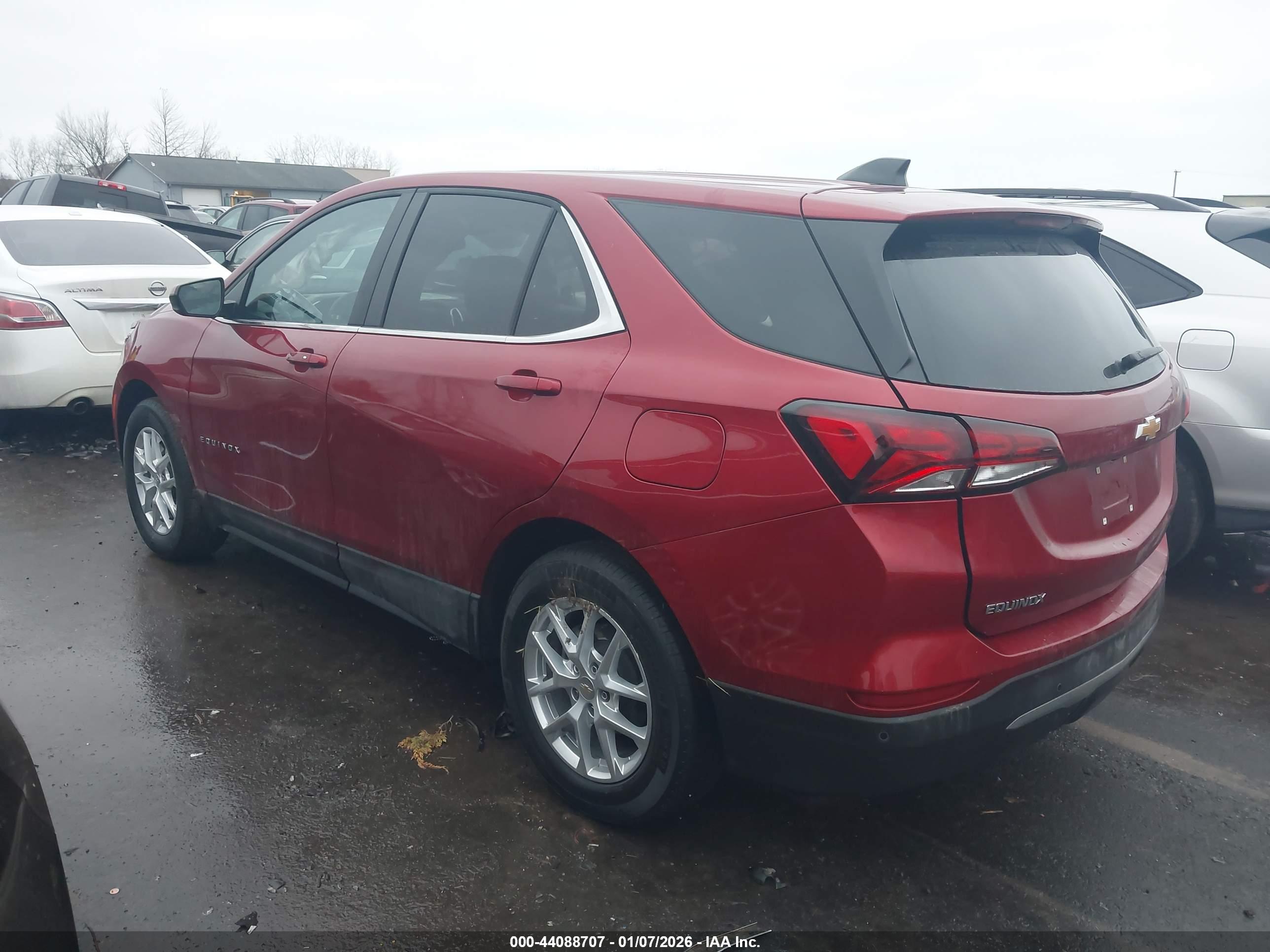CHEVROLET EQUINOX image 3