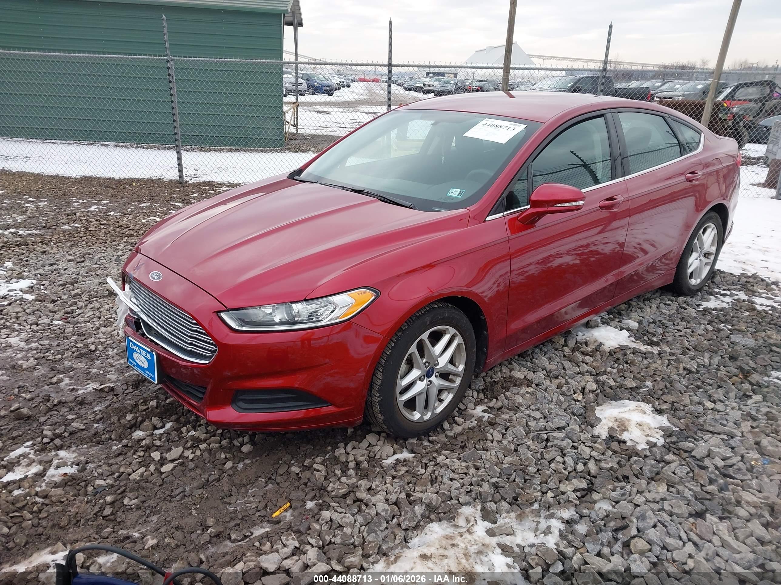FORD FUSION image 2