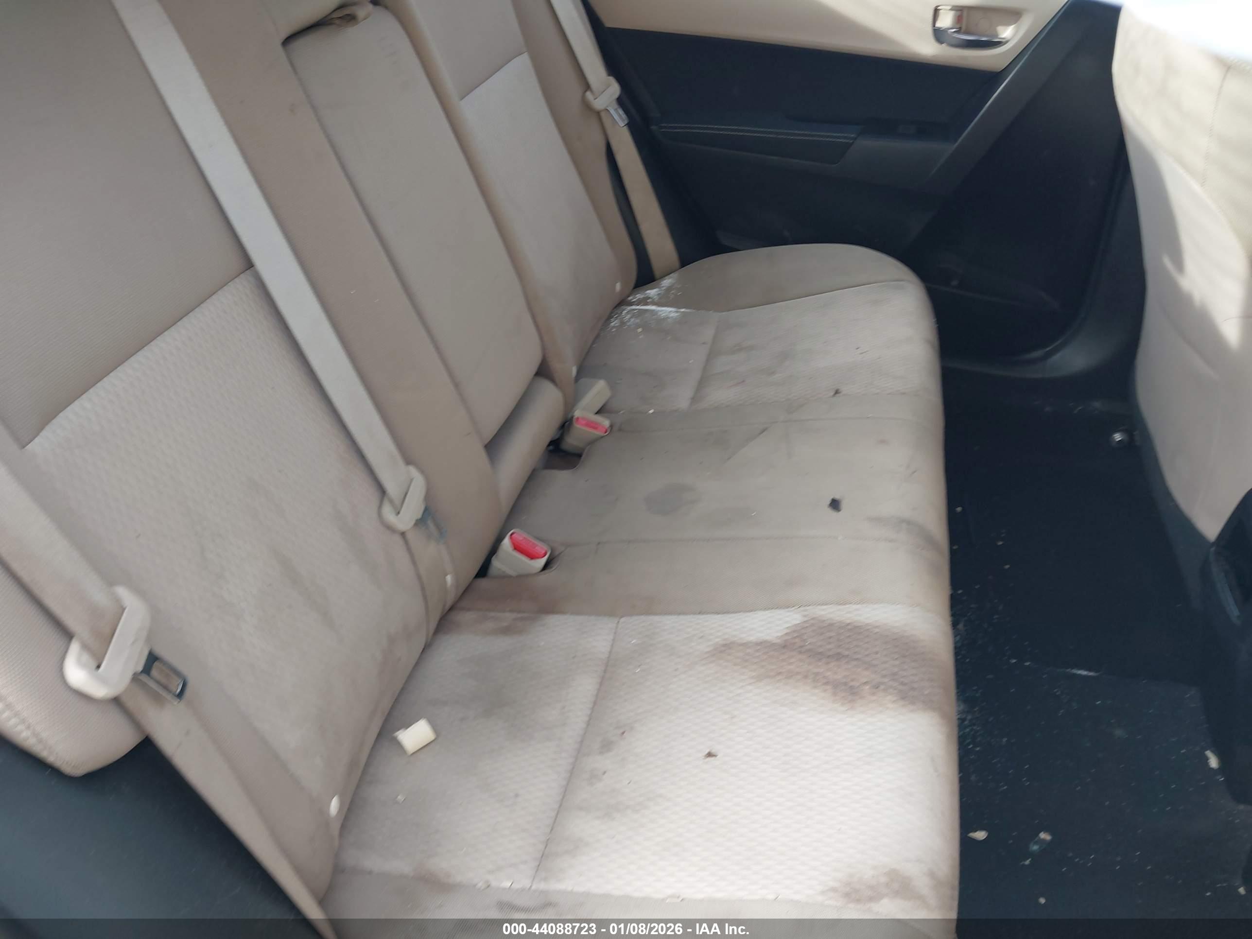 TOYOTA COROLLA image 8