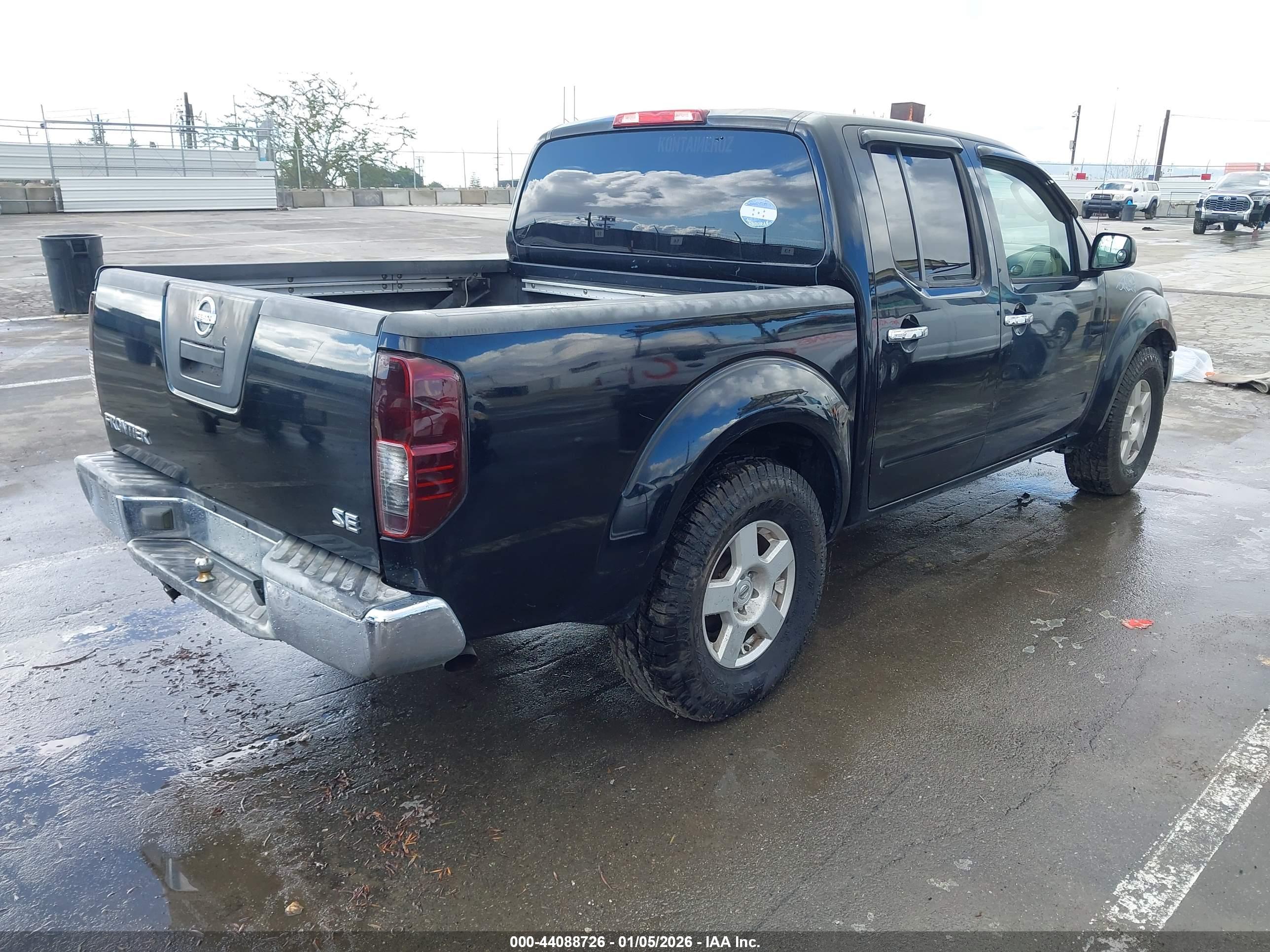 NISSAN FRONTIER image 4