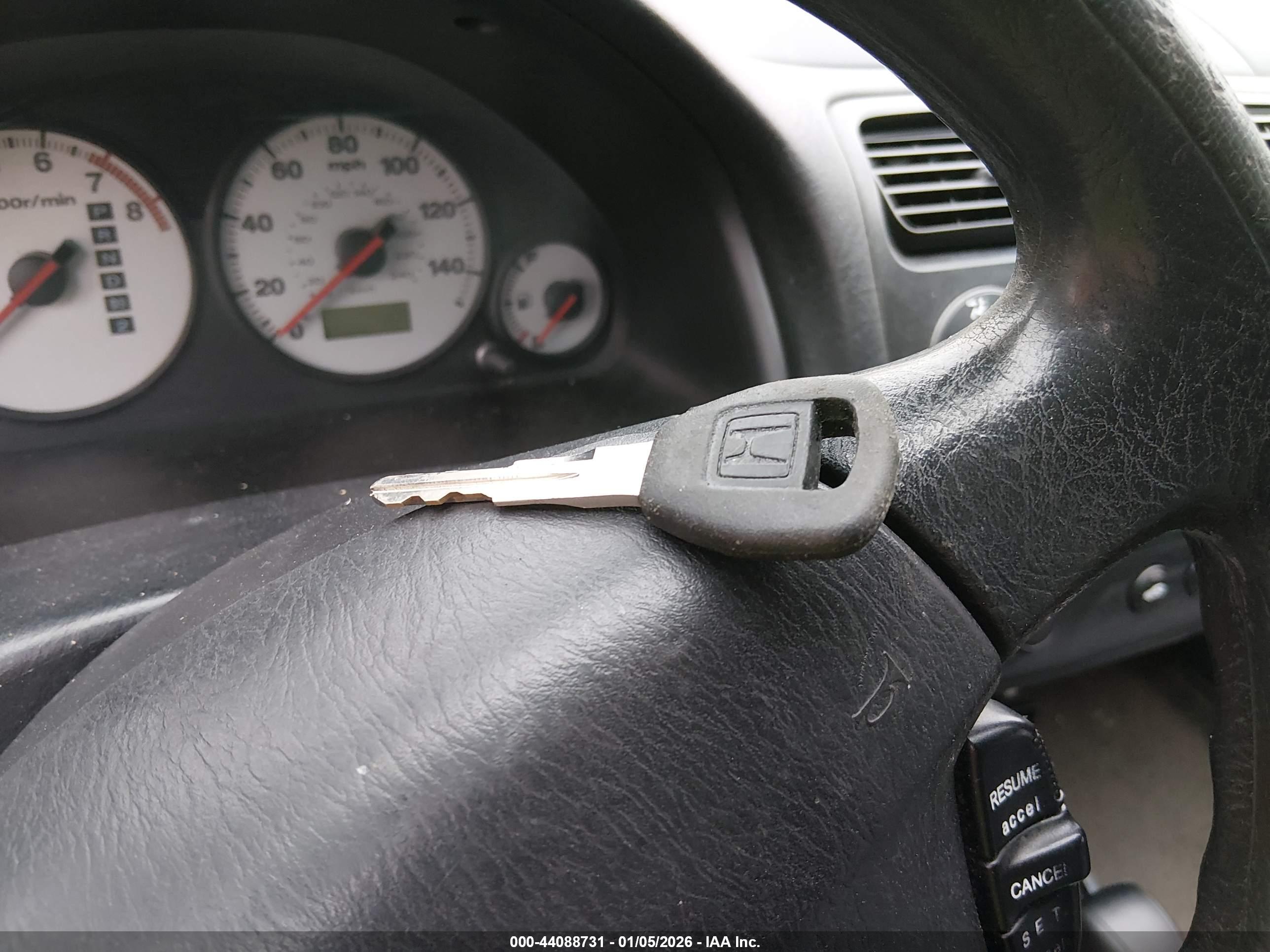 HONDA CIVIC image 11