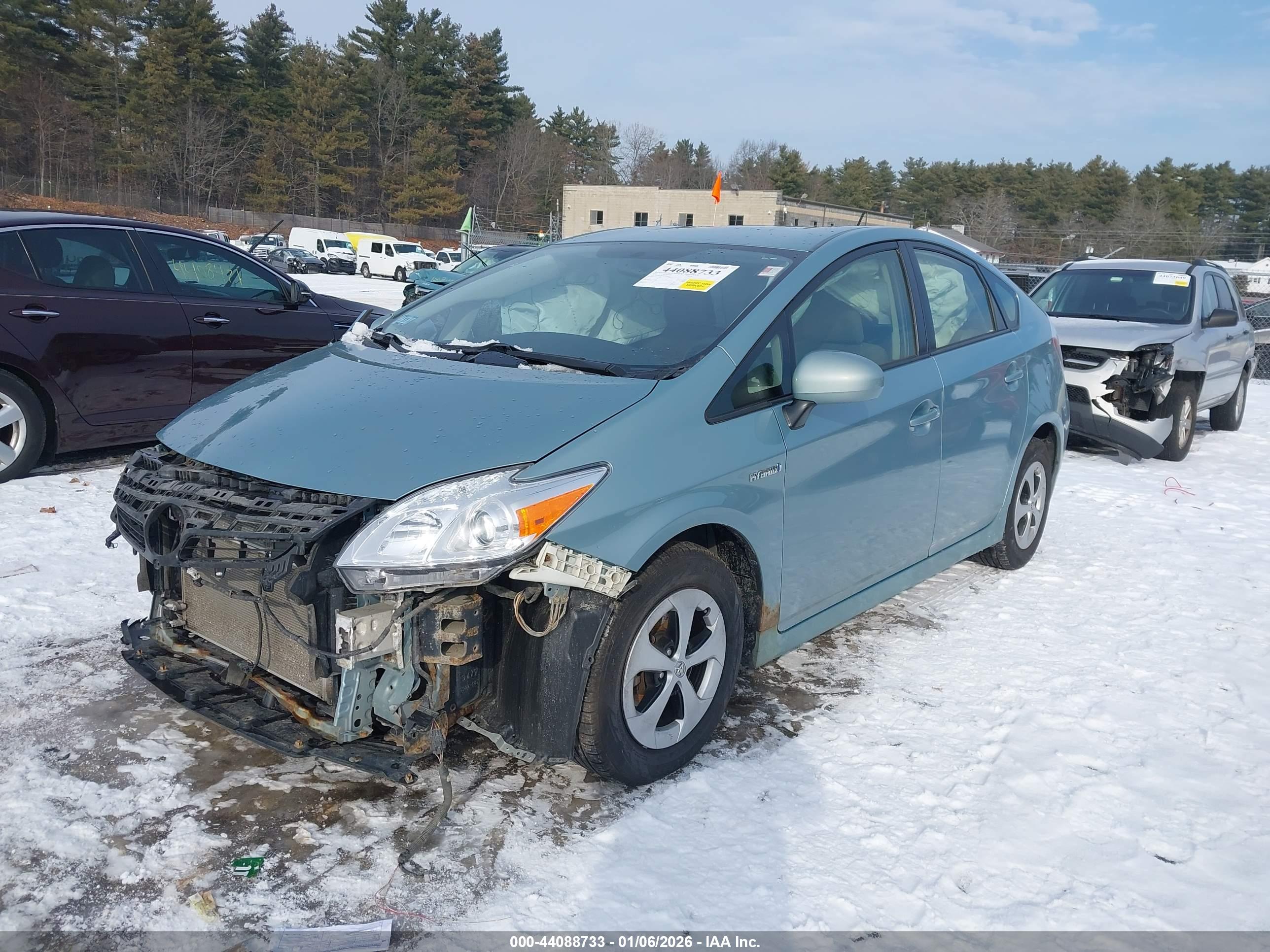 TOYOTA PRIUS image 2